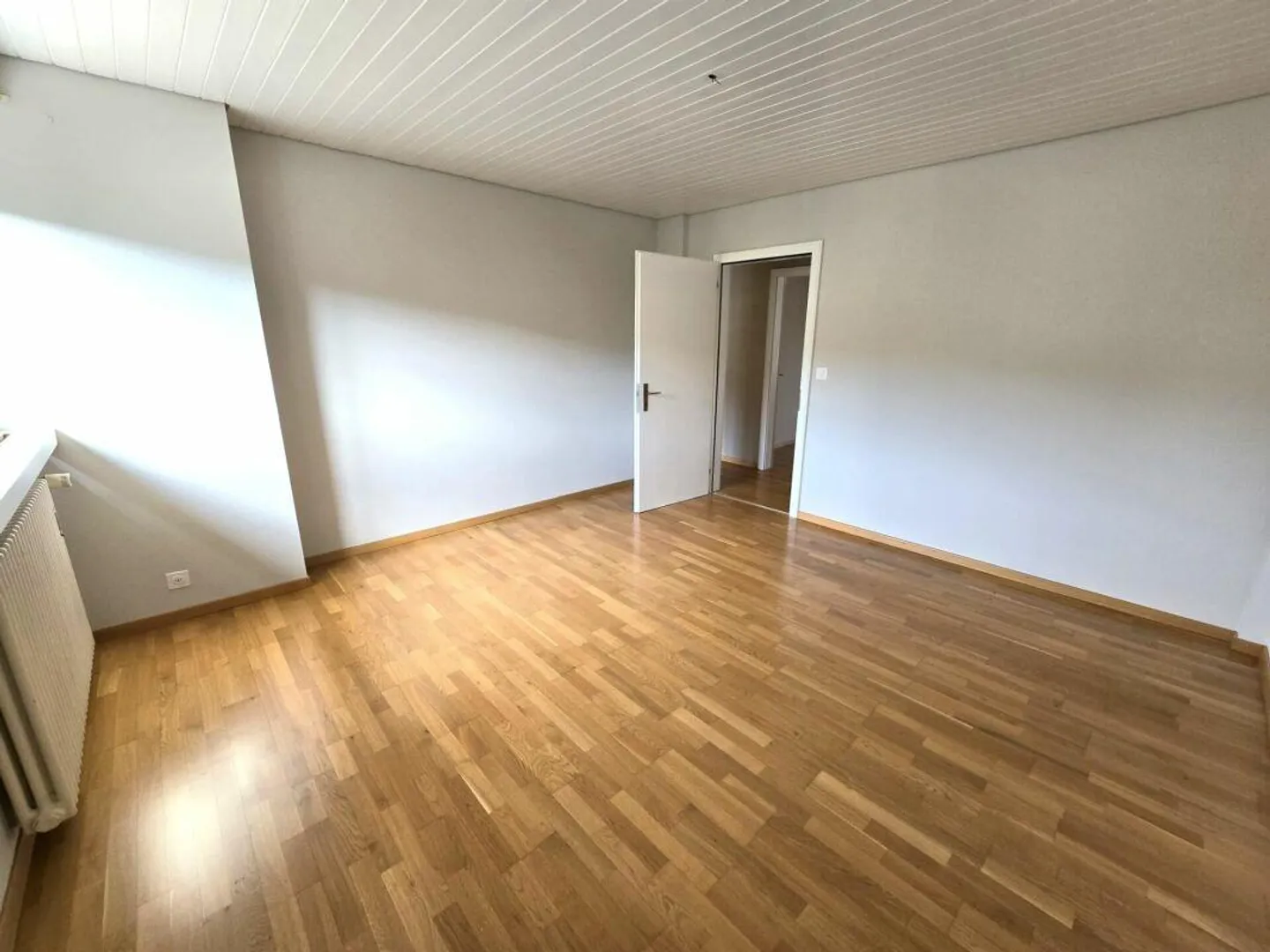 Appartement lumineux de 3,5 pièces au dernier étage - Photo 7 sur 9