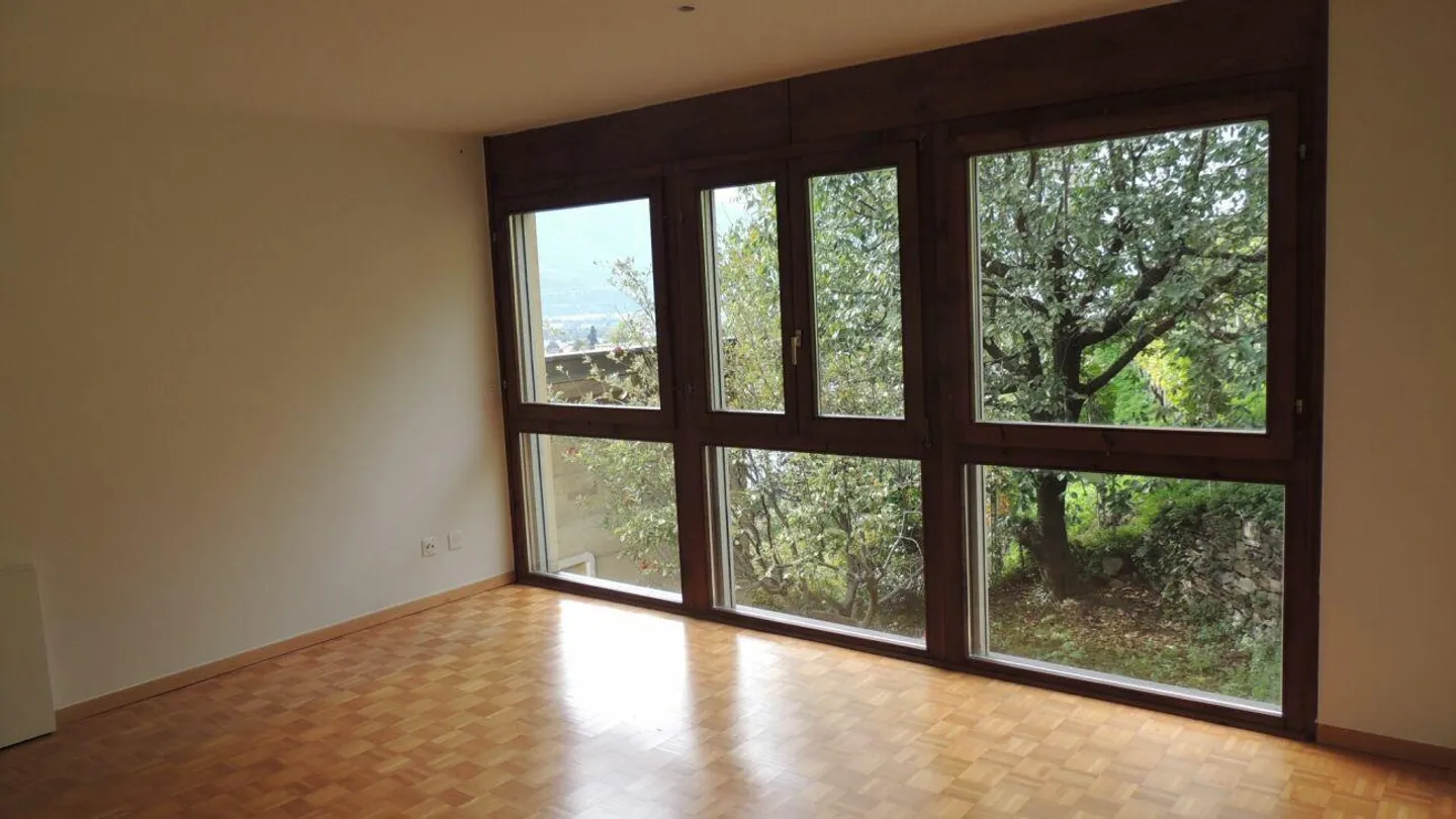Maison individuelle de 5 pièces, jardin et agréable vue dégagée - Photo 11 sur 26