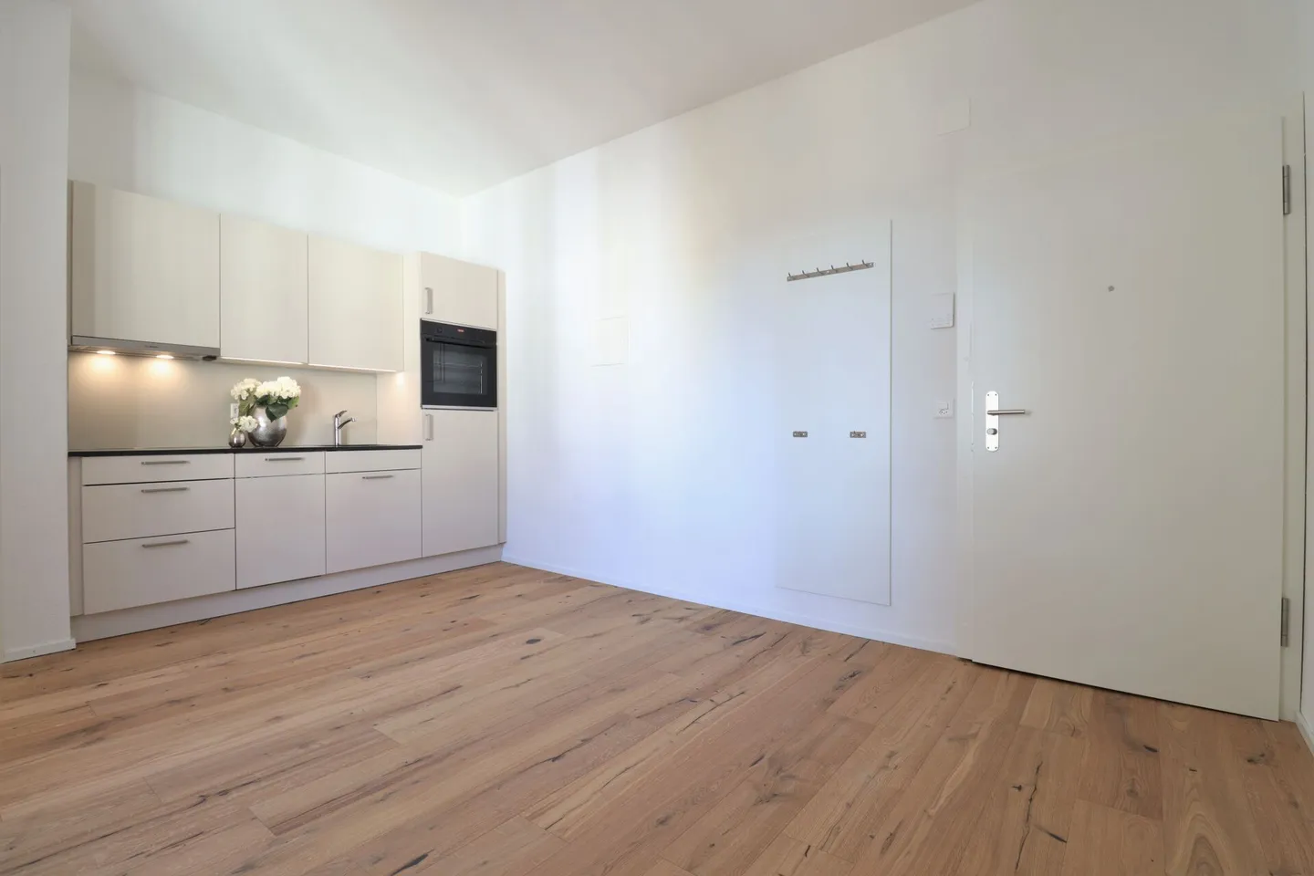 Cercasi nuovo inquilino per un moderno appartamento di 1,5 stanze - Foto 4 di 8
