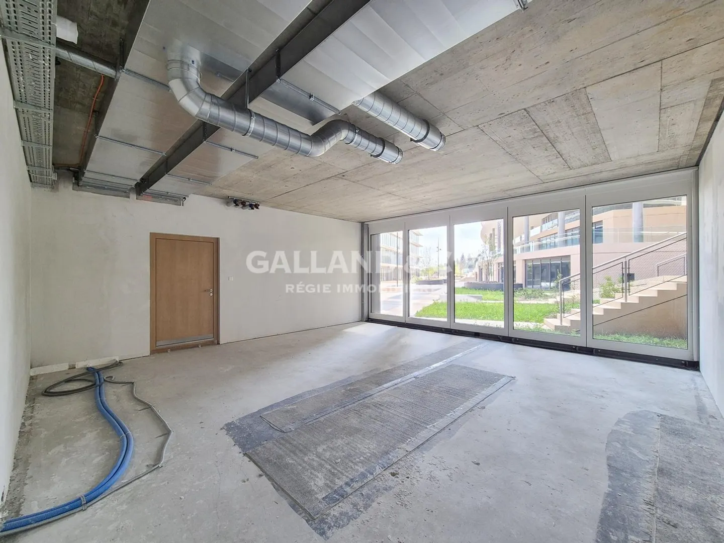 61m² Geschäftsfläche - Foto 1 von 6