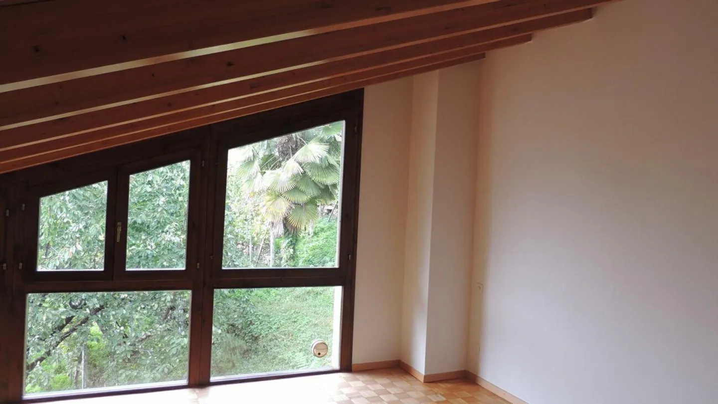 Maison individuelle de 5 pièces, jardin et agréable vue dégagée - Photo 16 sur 26