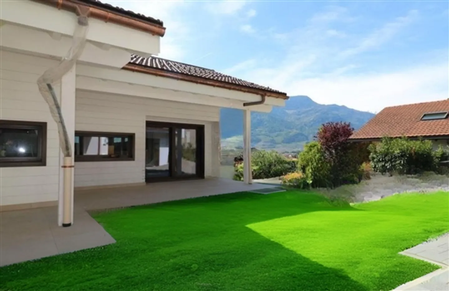 Elegante Villa mit einzigartigem Charme - Foto 1 von 2