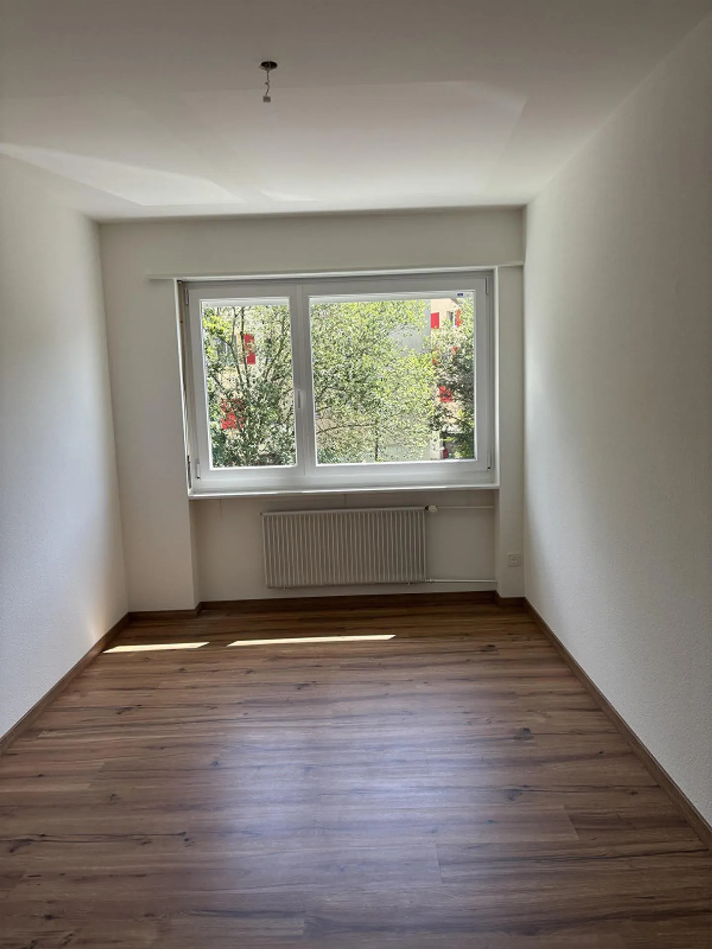 4 Room Apartment - Photo 6 of 10