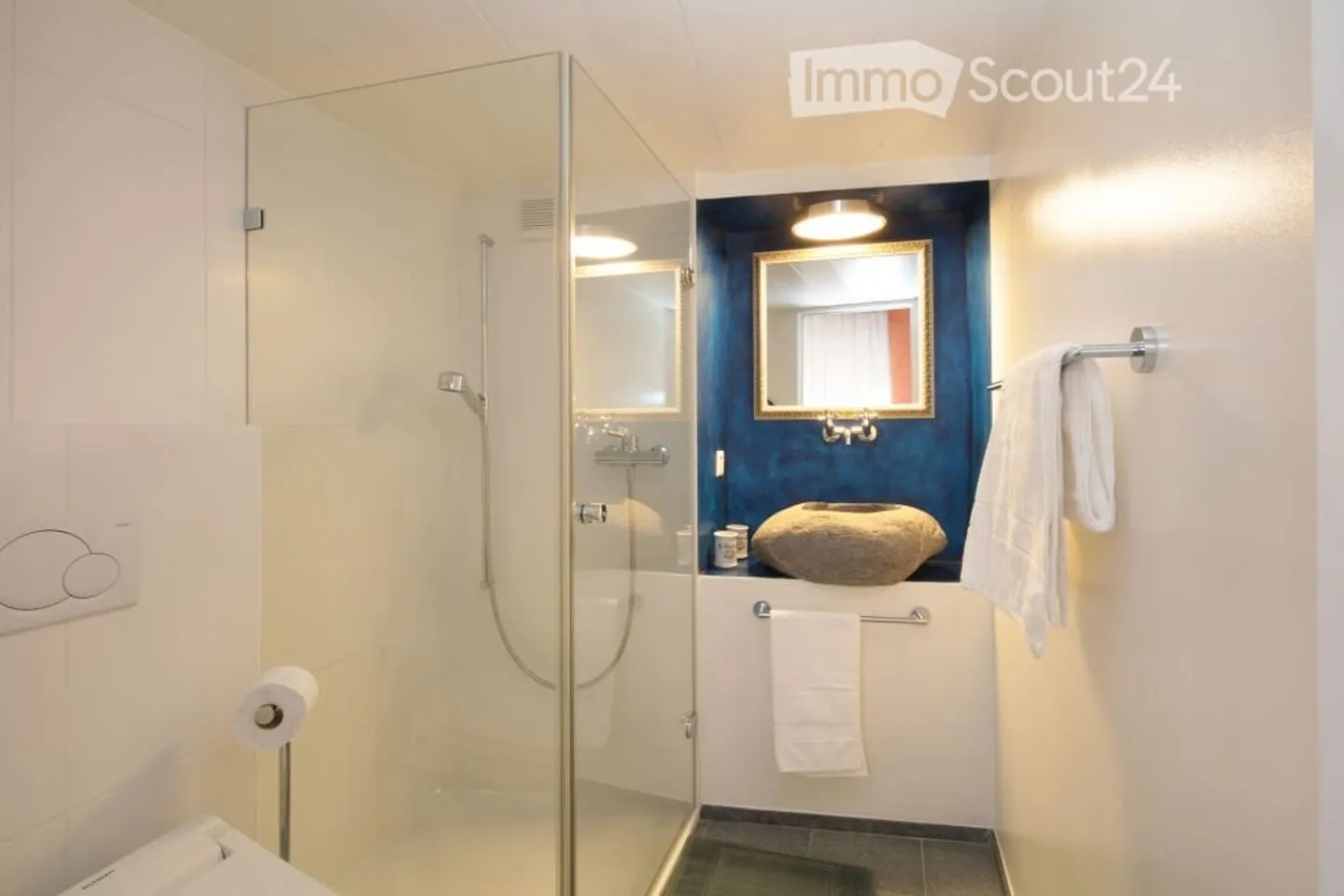 LOCARNO - Gemütliche 2.5-Zimmer-Wohnung zu vermieten - Foto 10 von 13