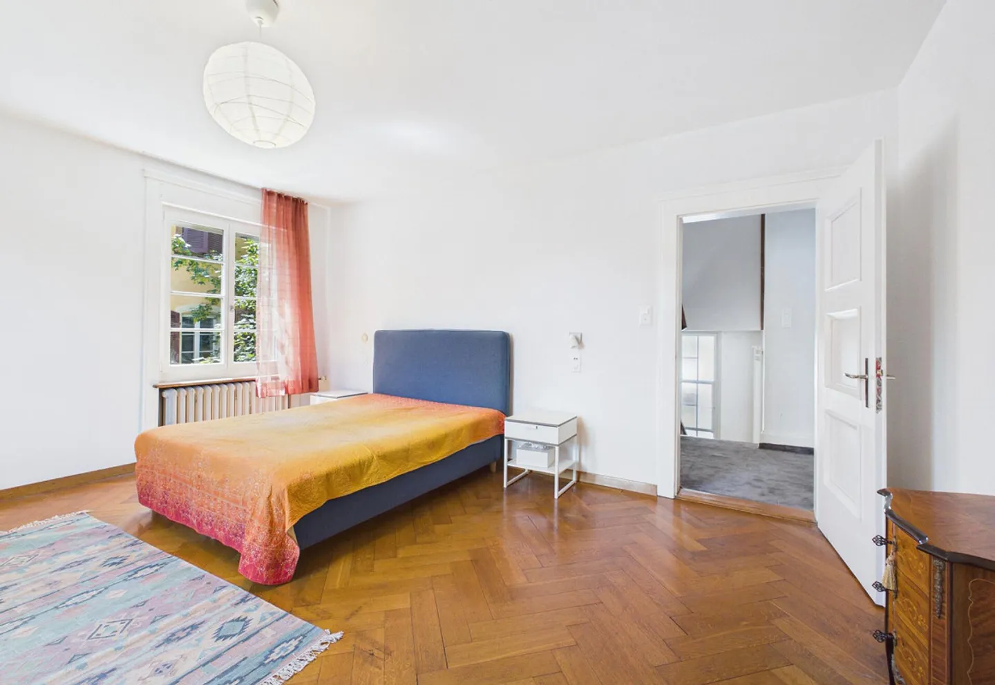Stylisches 8.5-Zimmer-Stadthaus mit Gartenoase - Foto 9 von 14