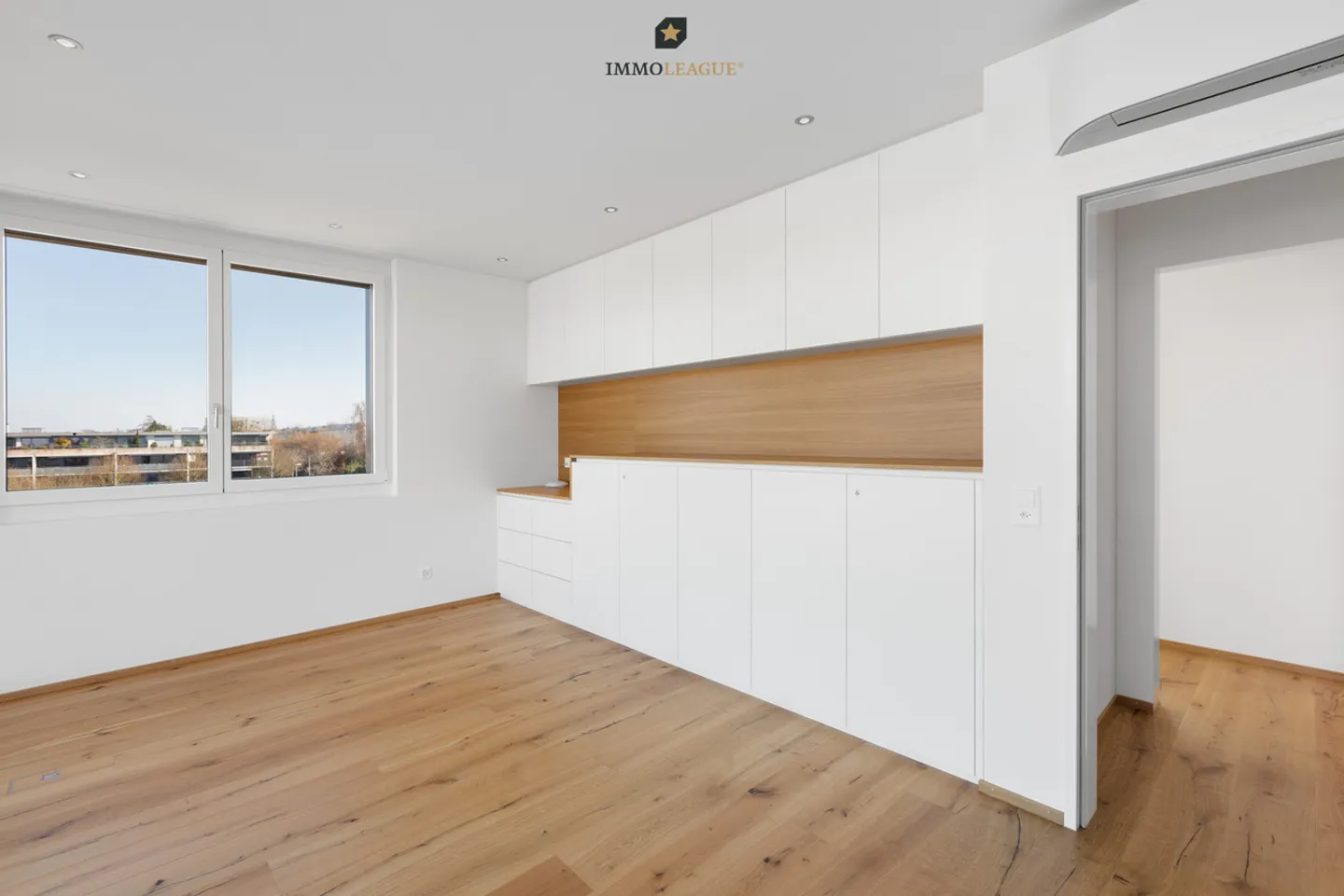 Appartamento attico di superlativi con vista lago in posizione vicina al confine. - Foto 7 di 12