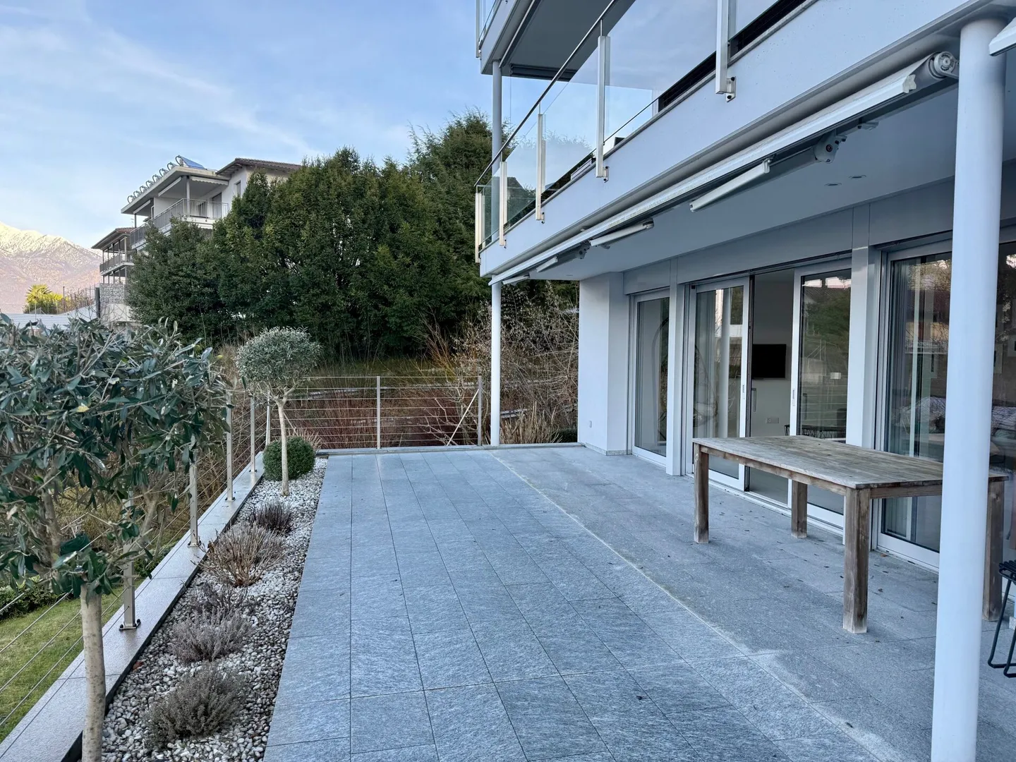 «Elégante appartement 3.5 pièces avec piscine» - Photo 7 sur 9