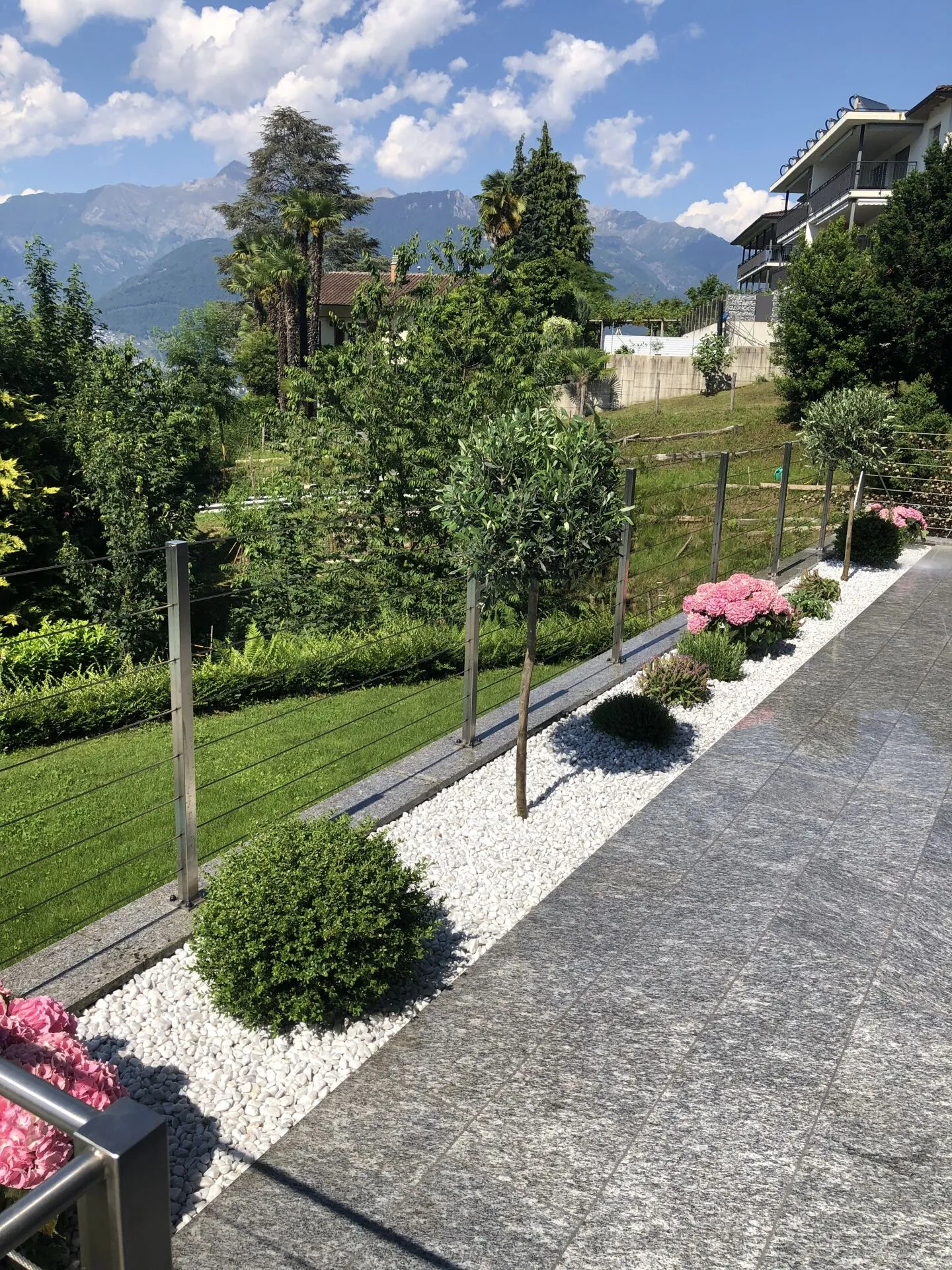 «Elégante appartement 3.5 pièces avec piscine» - Photo 9 sur 9