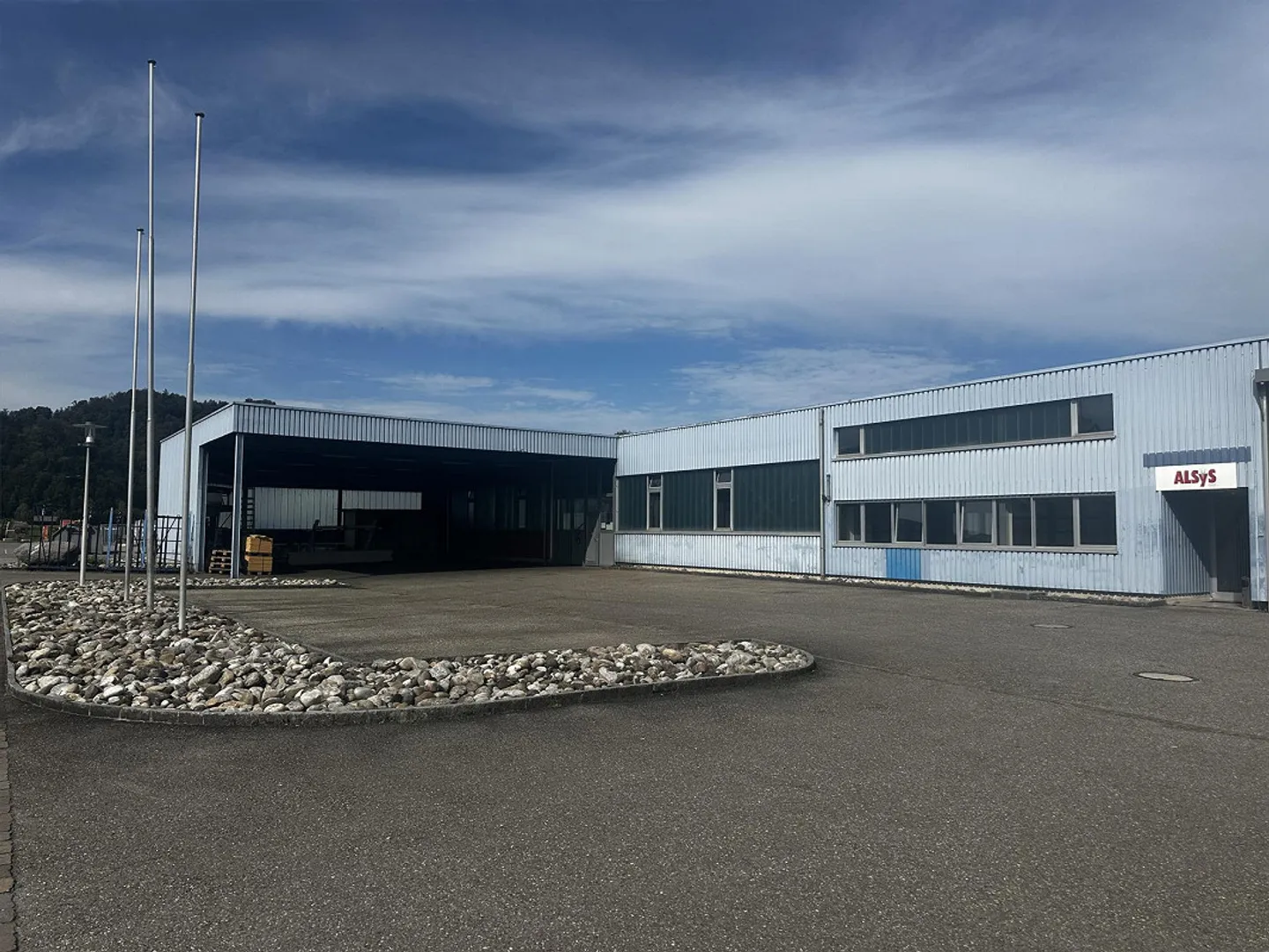 Industrial and Commercial Hall, Bruggmatte Reiden - Photo 1 of 8