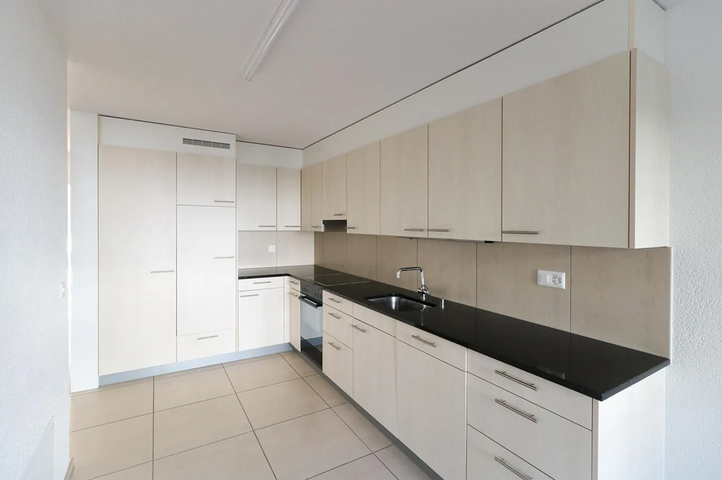 App. 3.5 Zimmer Erdgeschoss / 3.5-Zimmerwohnung im Hochparterre - Foto 1 von 6