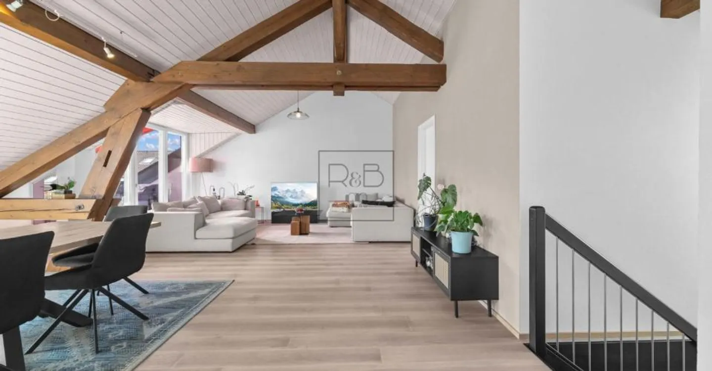 Superbe Appartement Duplex - Photo 2 sur 9