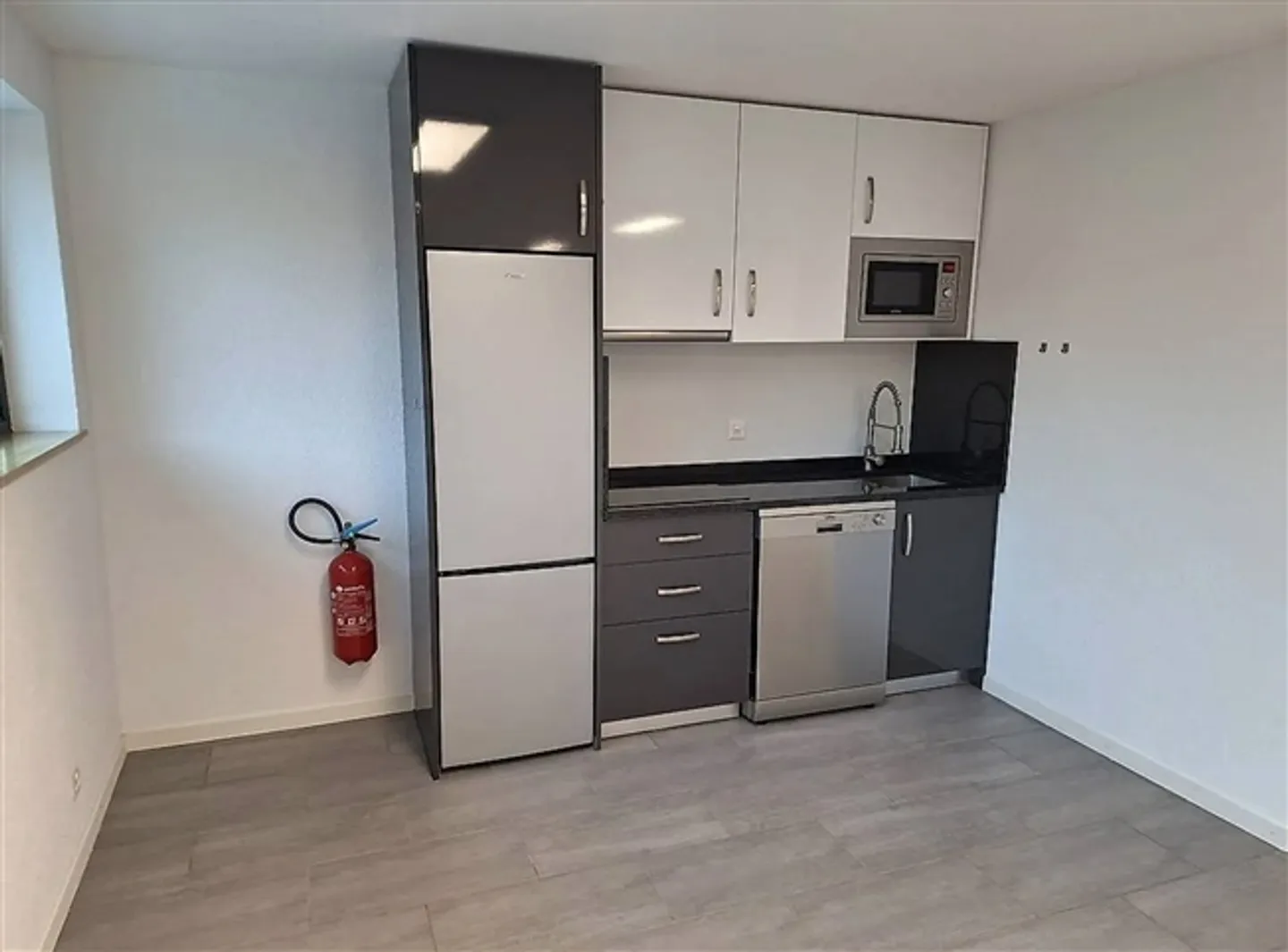 Area commerciale | La Tour-de-Peilz - Foto 5 di 7