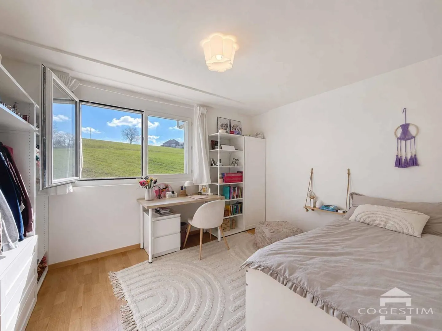 Appartement Charmant avec Jardin - Photo 5 sur 7