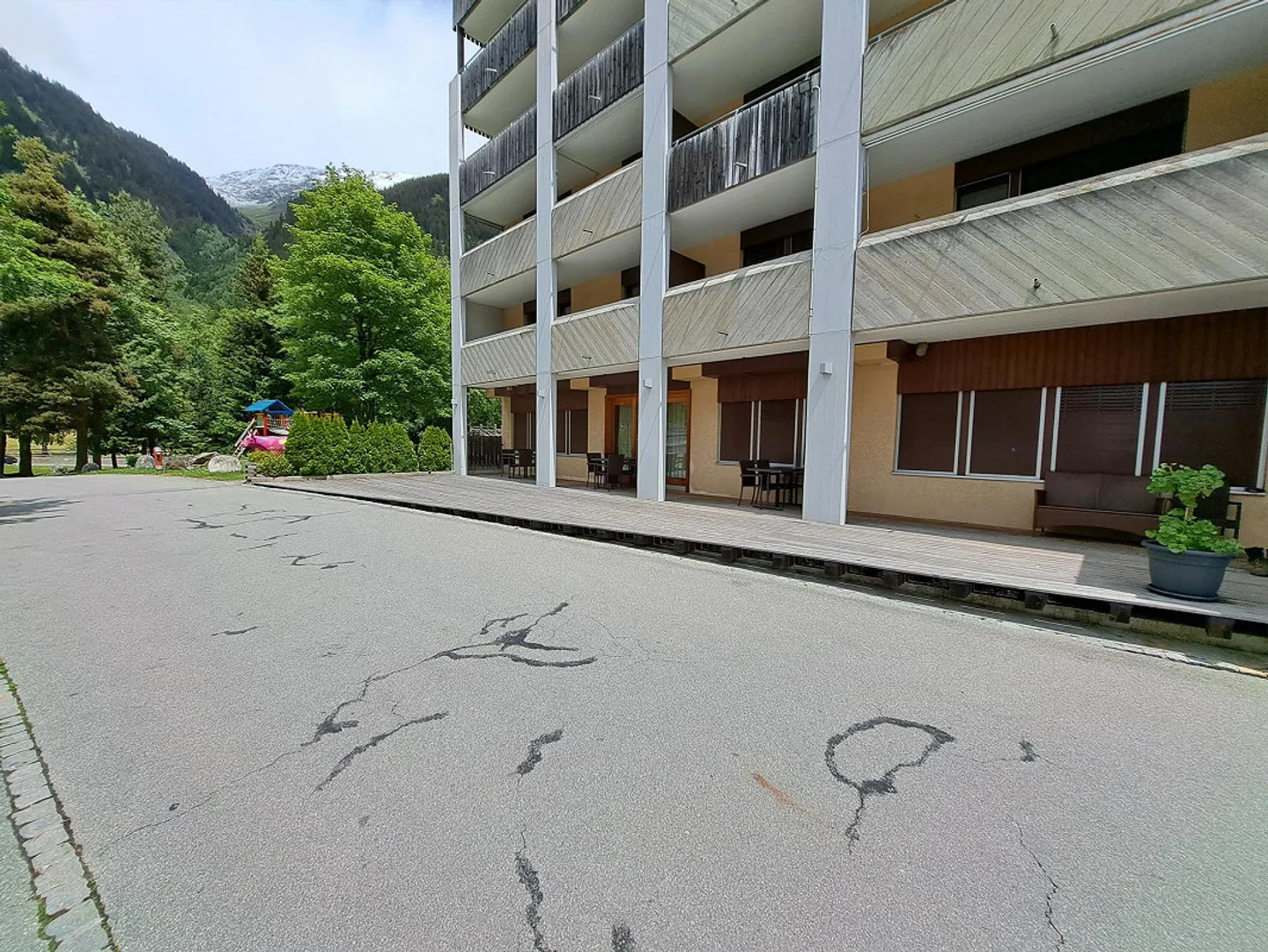 Beautiful 1-room apartment available from 1.8.26 including parking space - Photo 24 of 27