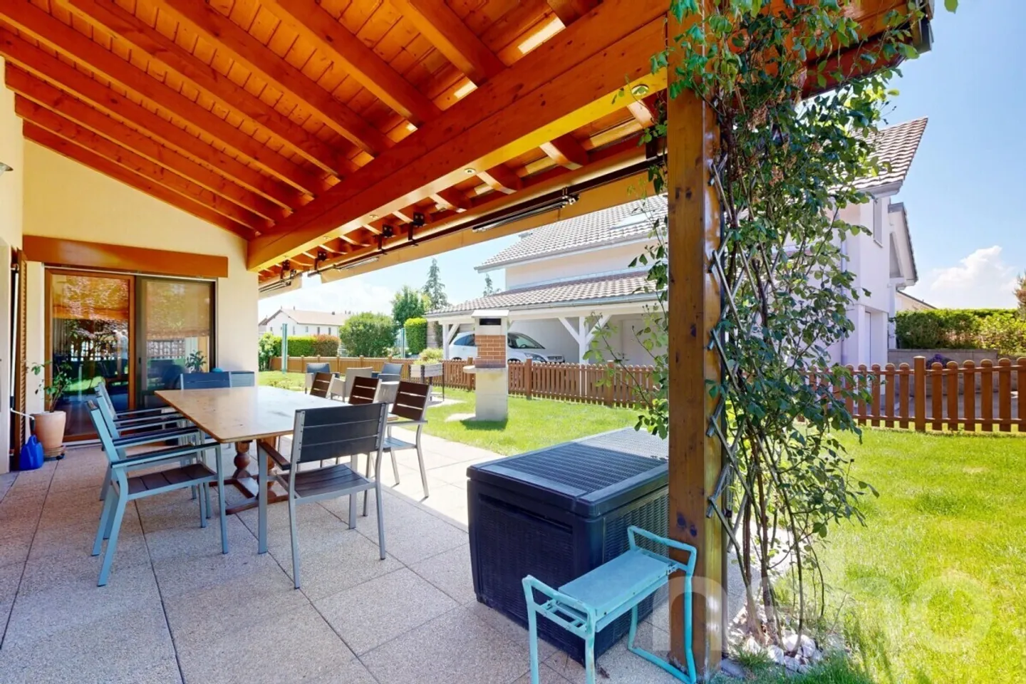 Bright Ground Floor Villa with Tree-Lined Garden in Onnens - Photo 11 of 12
