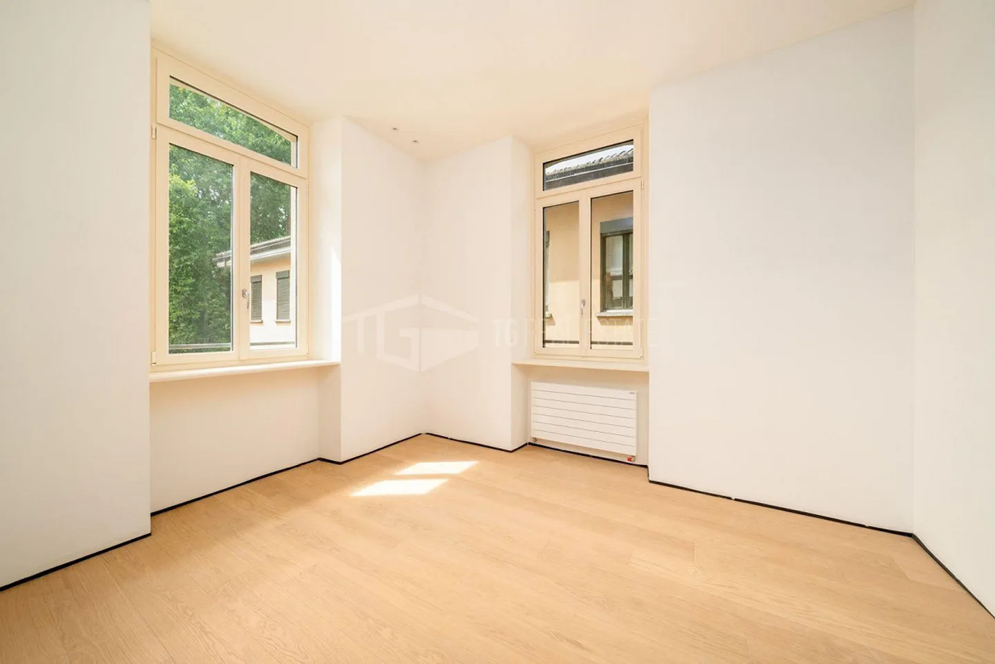 APPARTEMENT ÉLÉGANT AU CENTRE DE LUGANO - Photo 6 sur 12