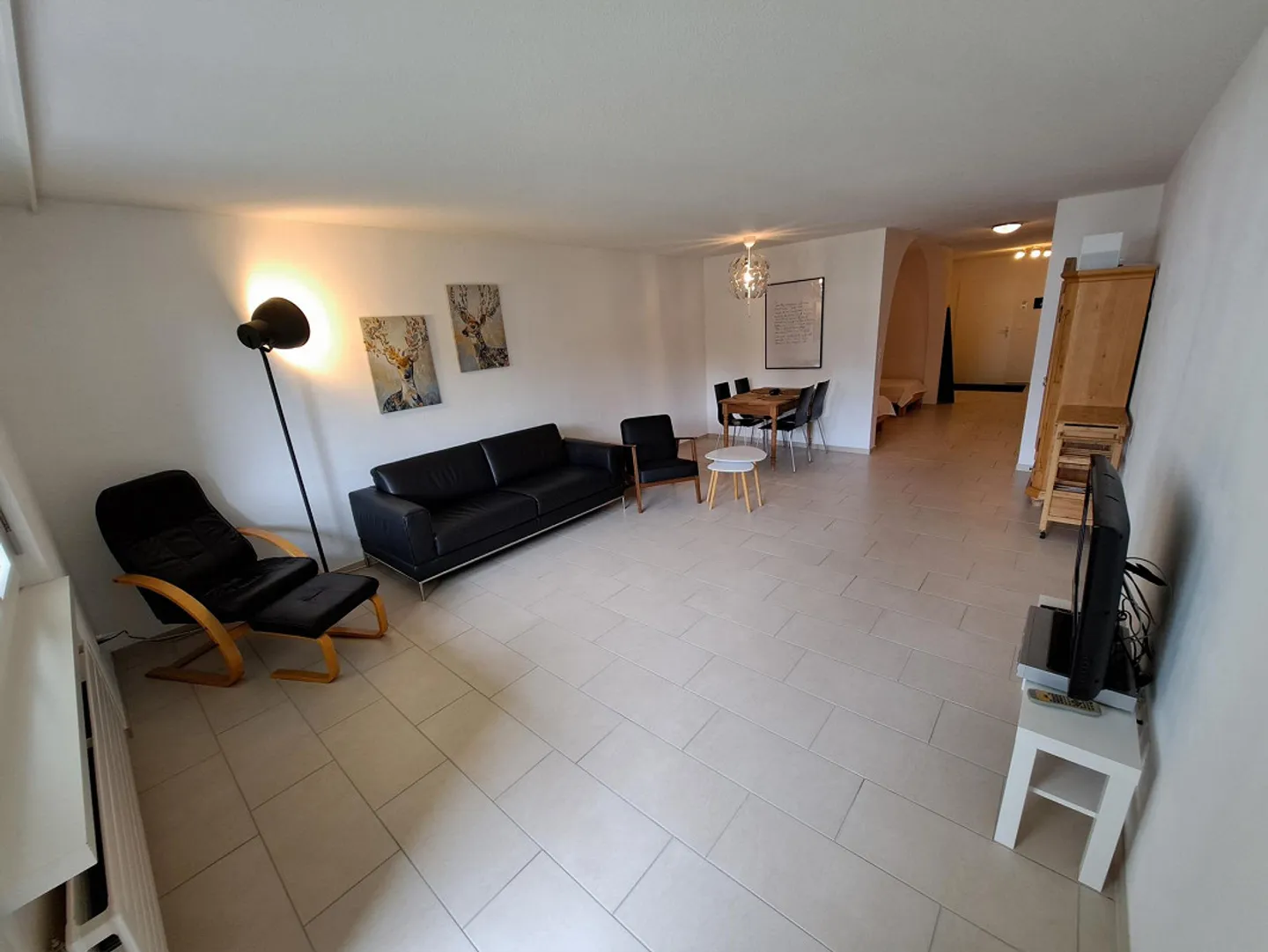 Beautiful 1-room apartment available from 1.8.26 including parking space - Photo 8 of 27