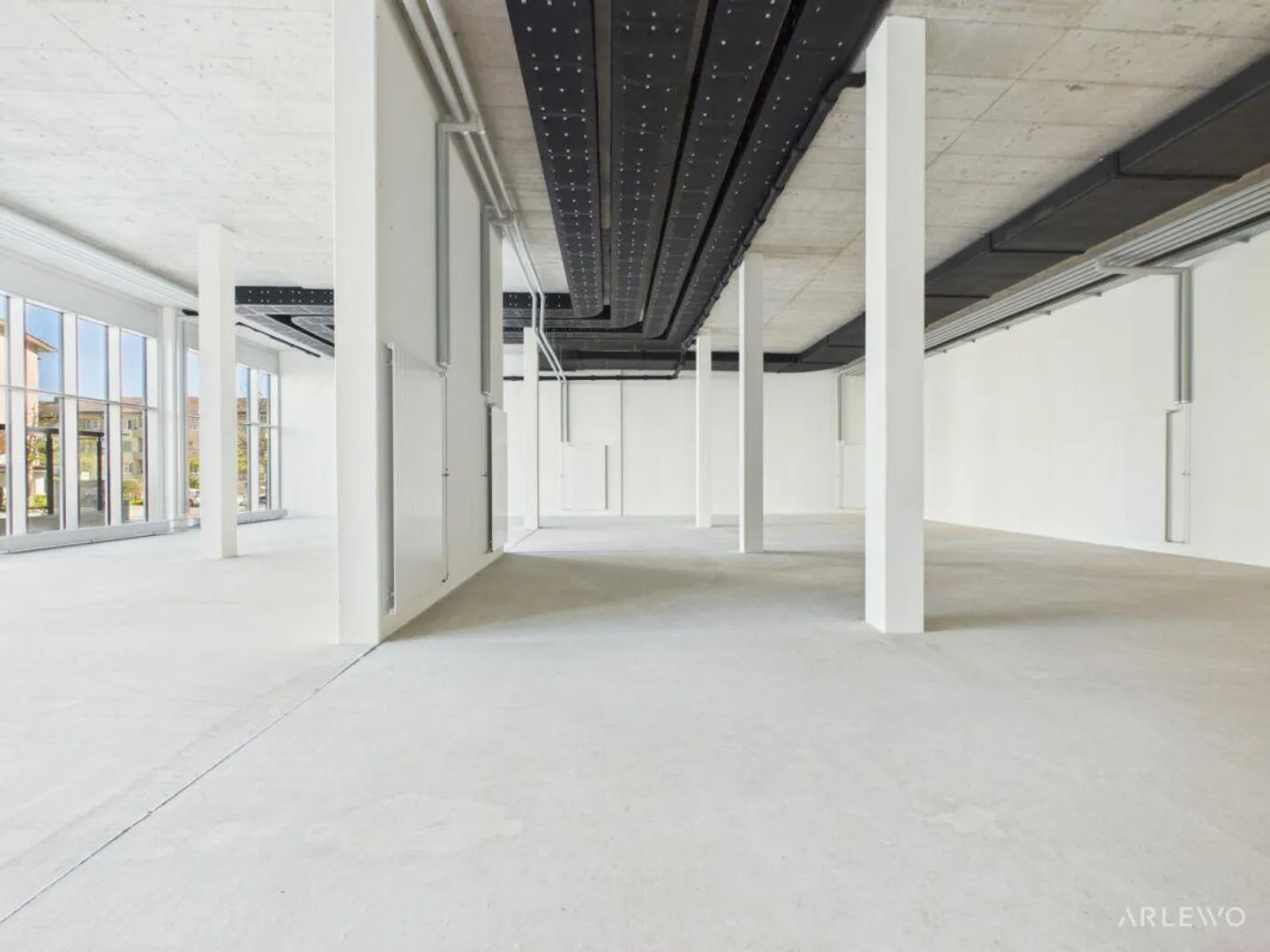 Visibilité parfaite : espace de vente dans un emplacement fréquenté à Lucerne... - Photo 5 sur 10