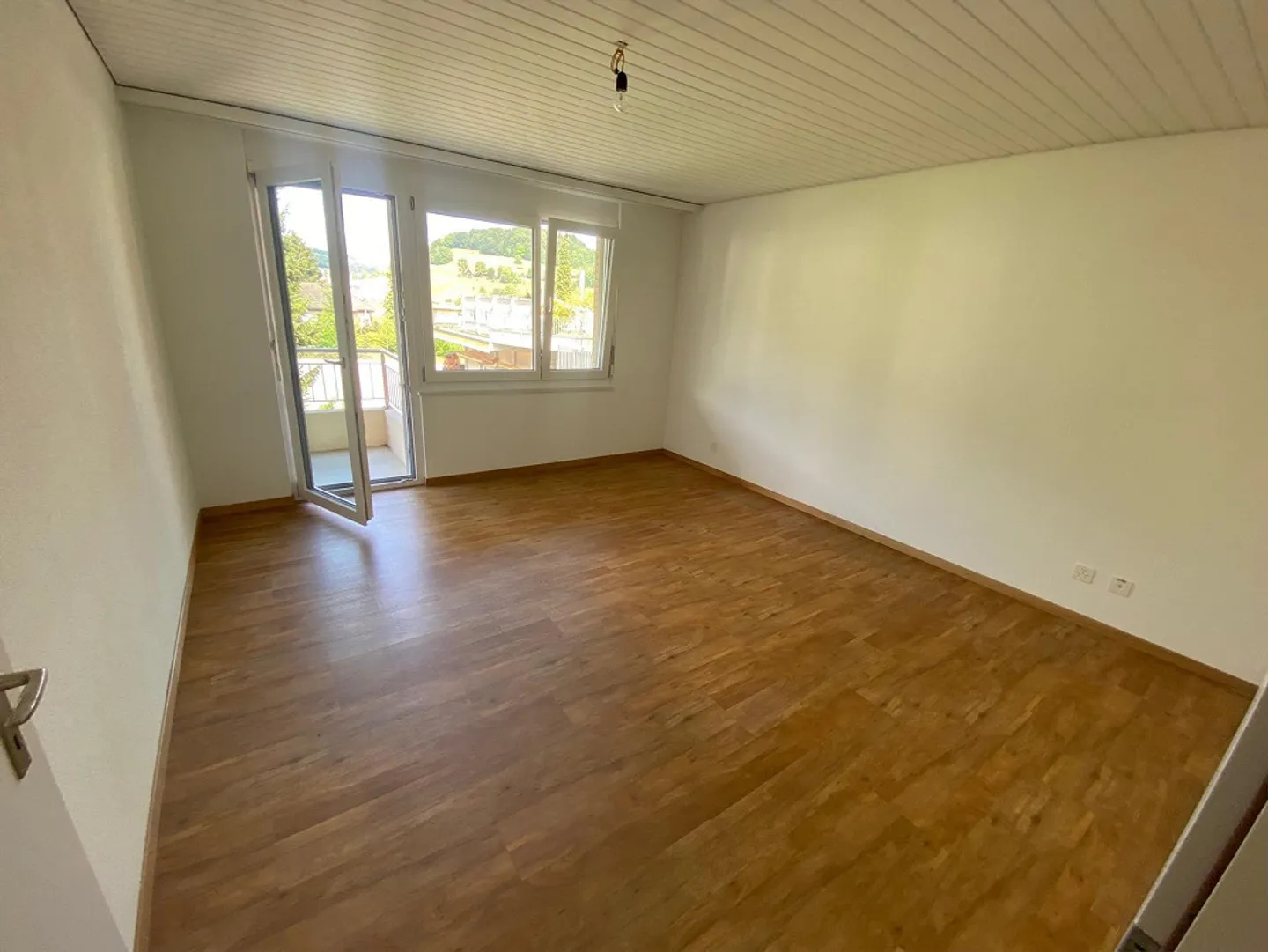 Single-family house with additional hobby room and garden house - Photo 11 of 20