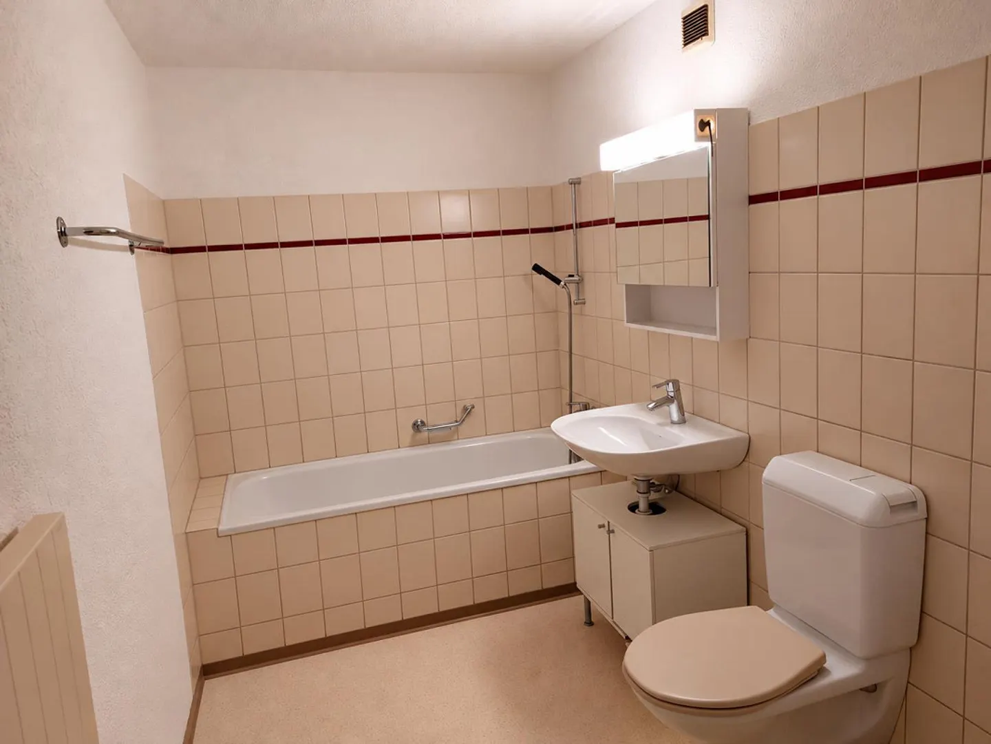 Gemütliche 2.5-Zimmerwohnung mit Balkon - Foto 7 von 11