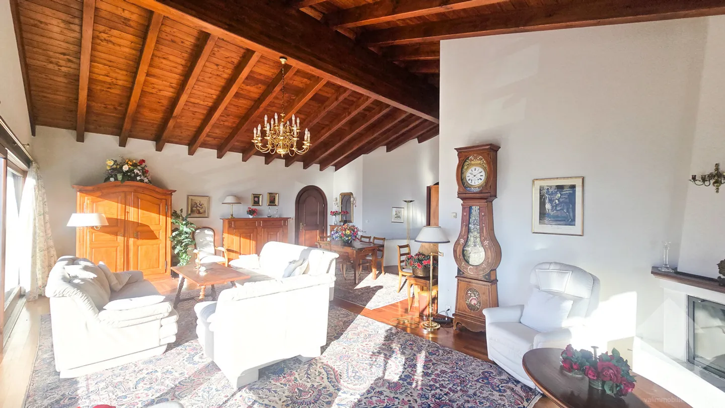 Chalet for sale - Photo 10 of 26