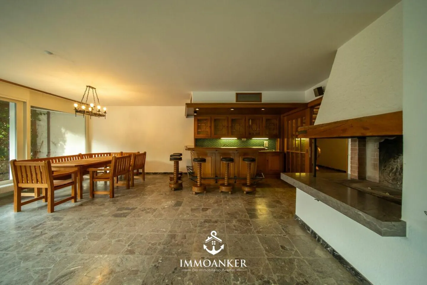 Charmante Villa mit Seeblick - Foto 10 von 13