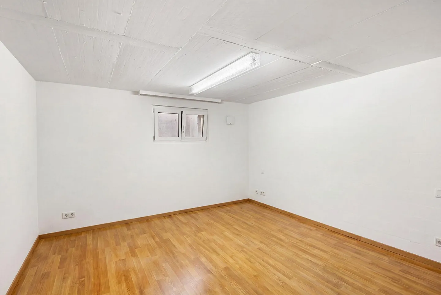 Attractive 4.5-Room Apartment with Top Connection - Photo 17 of 26