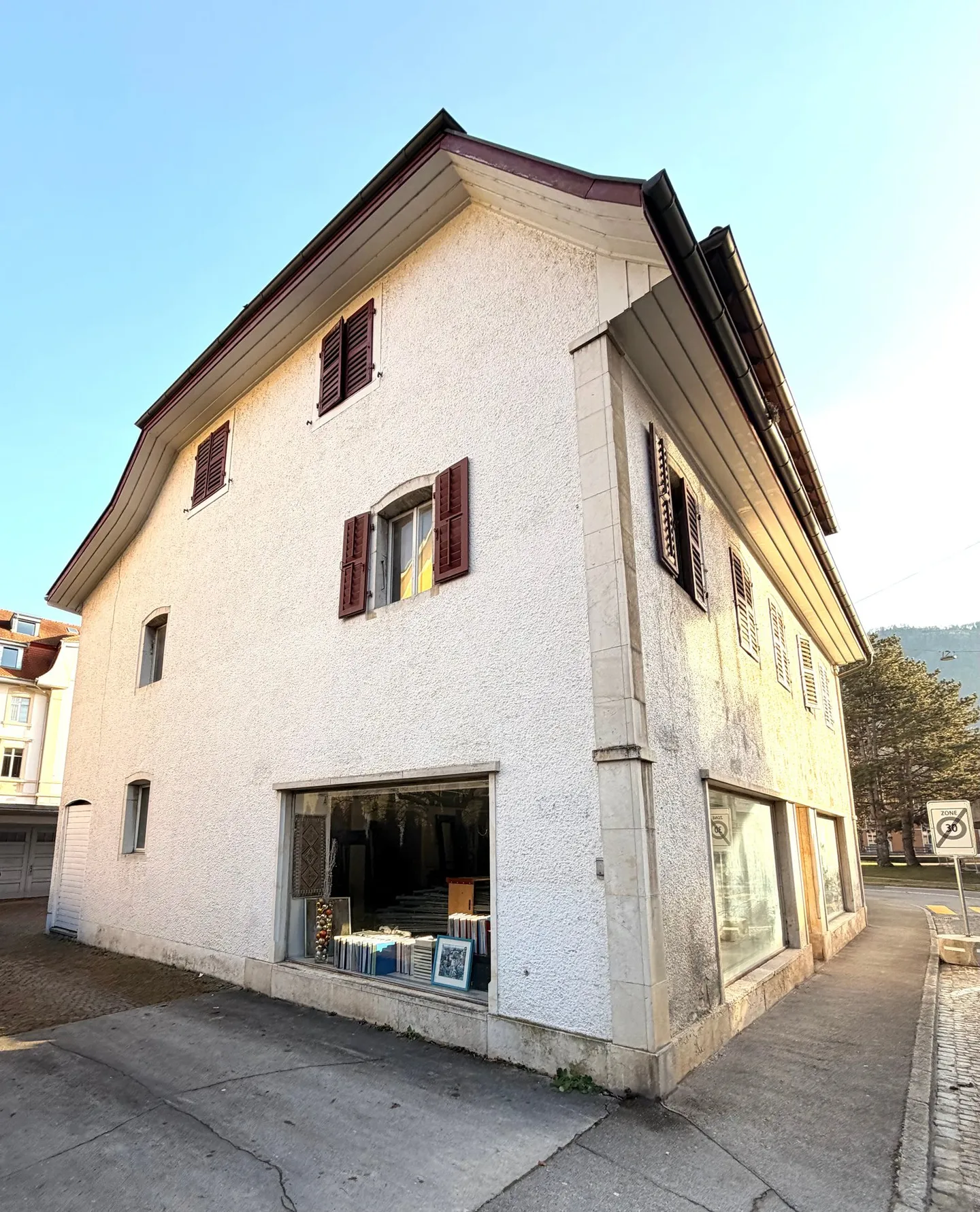 Proprietà centrale con opzione di sviluppo verificata nel cuore di Moutier - Foto 10 di 12