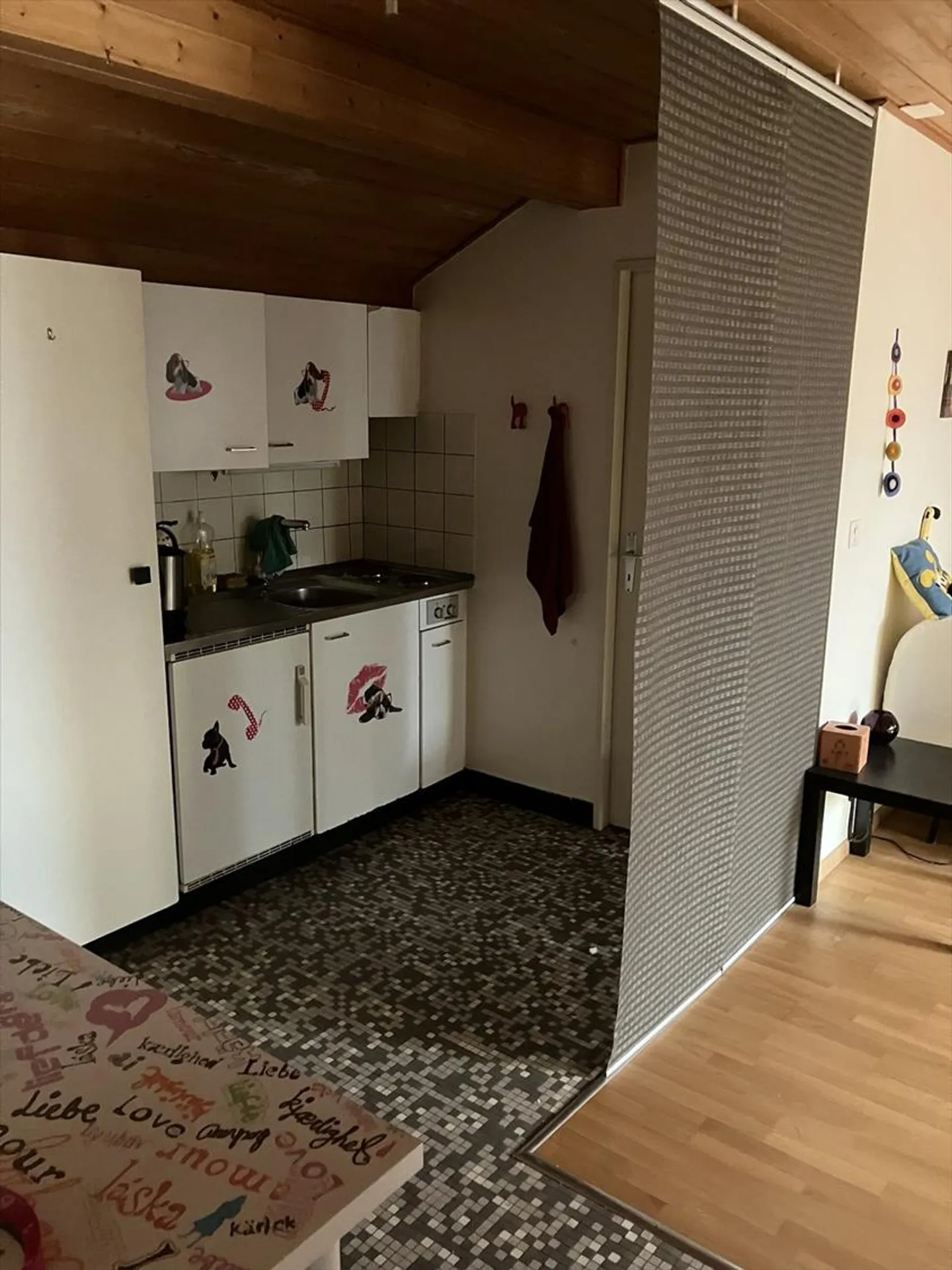 JOLI STUDIO A LOUER - Photo 3 sur 8