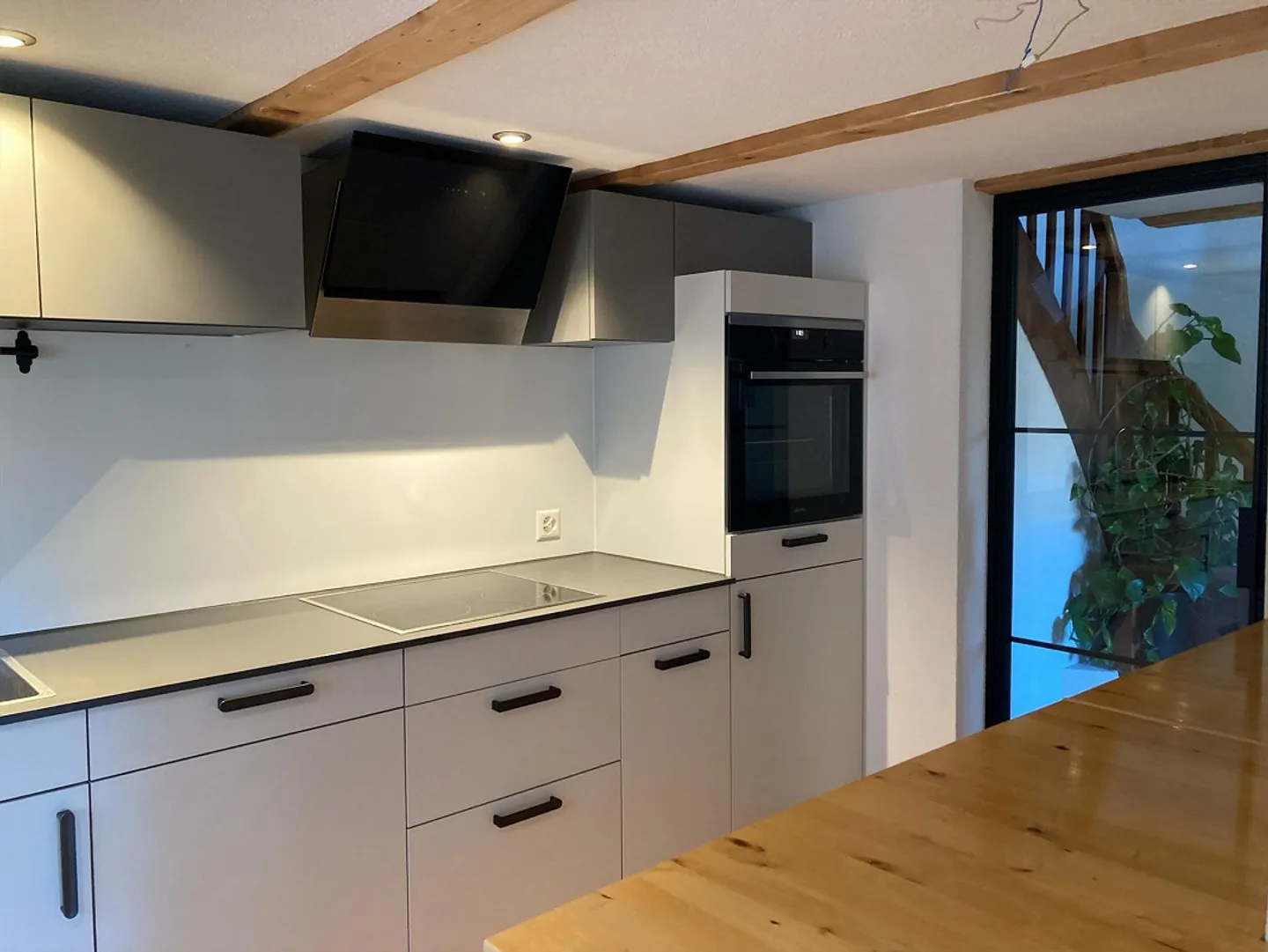 Casa di testa ristrutturata con stile in posizione centrale a Vilters - Foto 3 di 18