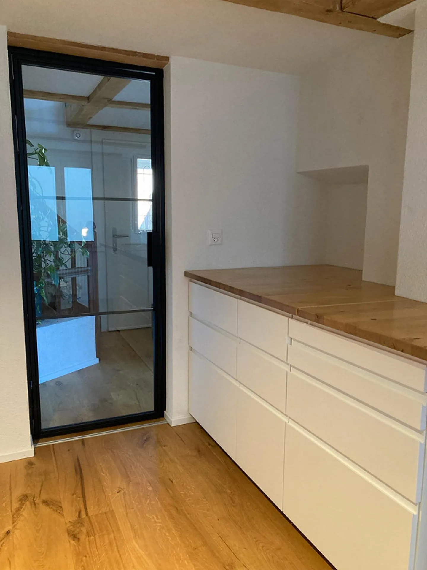 Casa di testa ristrutturata con stile in posizione centrale a Vilters - Foto 4 di 18