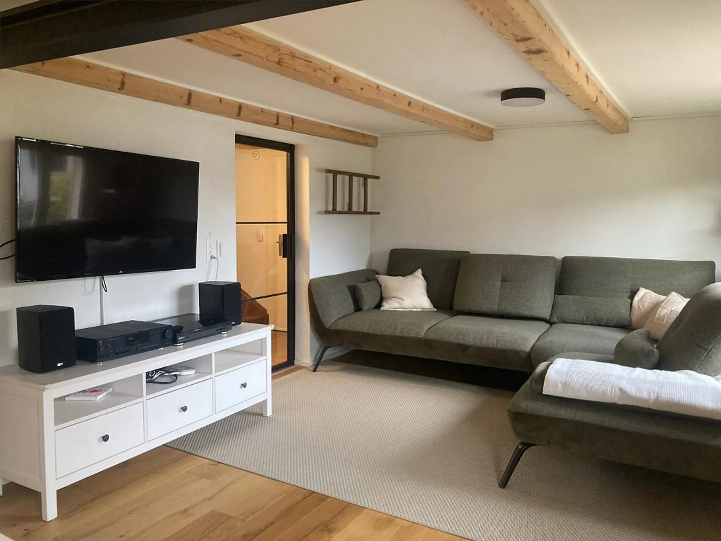 Casa di testa ristrutturata con stile in posizione centrale a Vilters - Foto 1 di 18