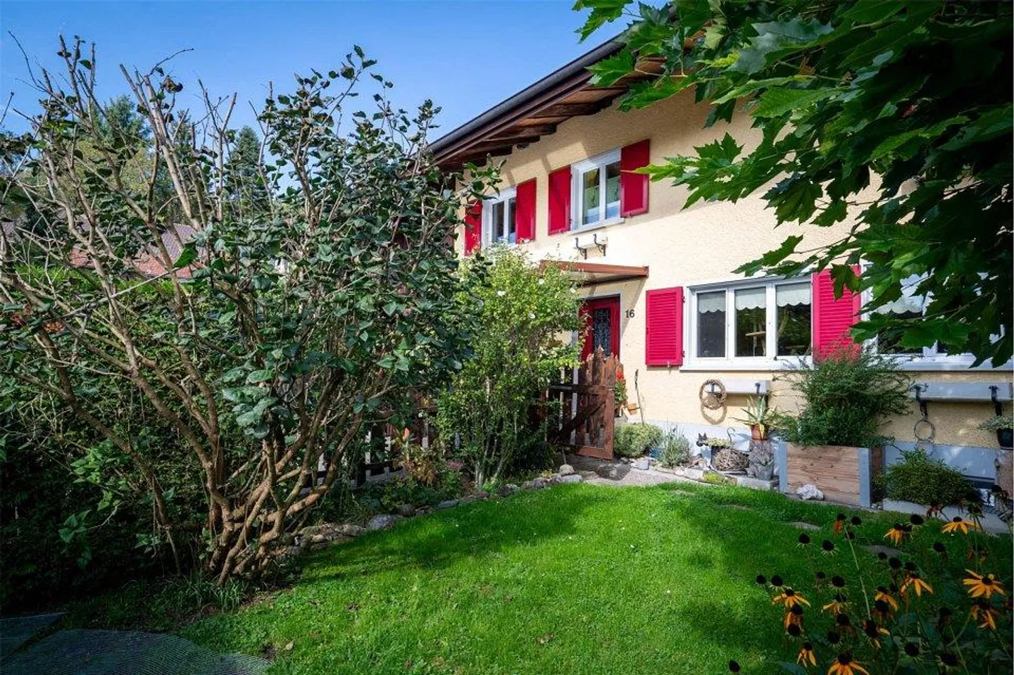 Casa singola in affitto - Foto 1 di 12