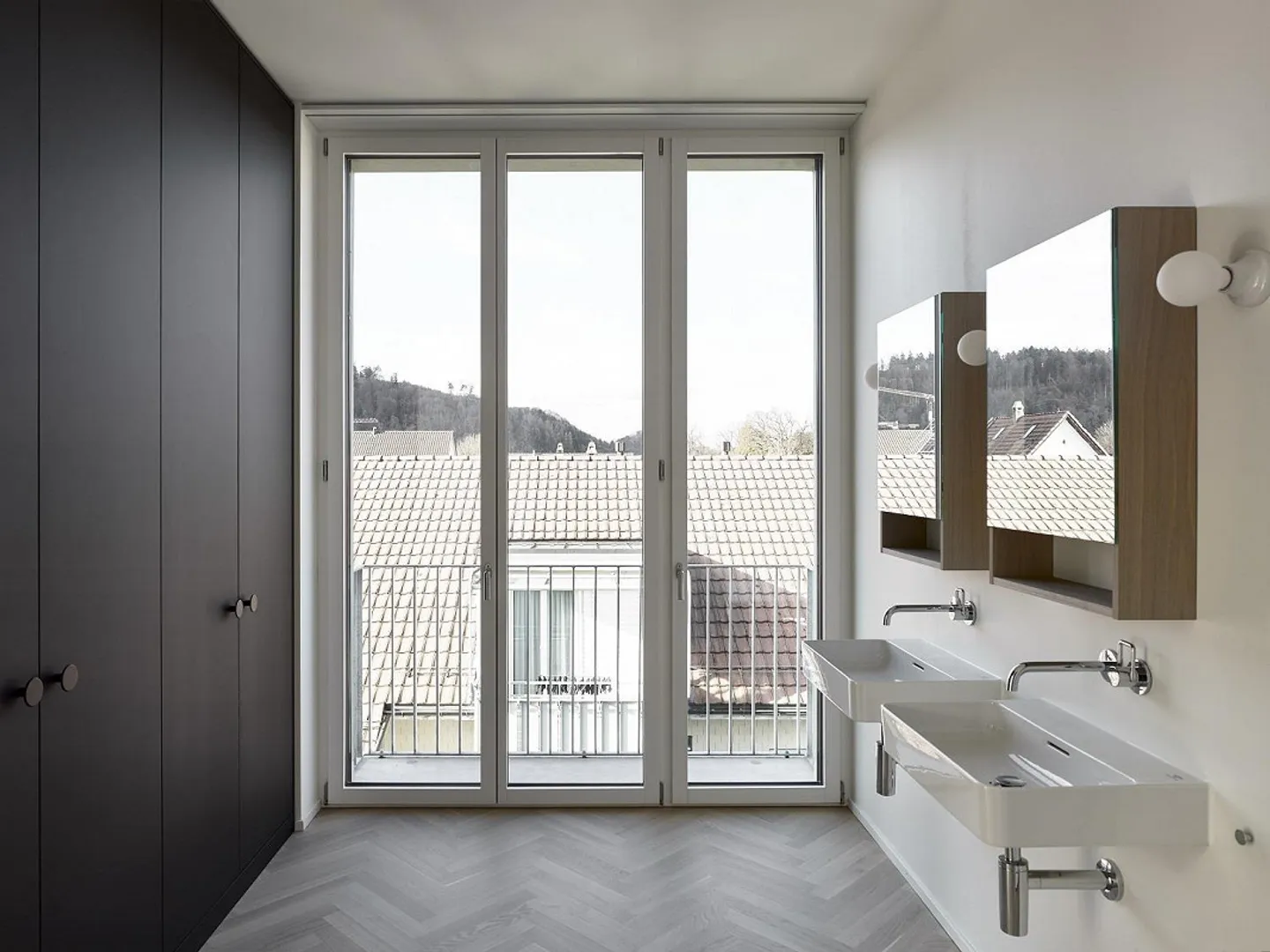 Moderno appartamento di 3,5 stanze con balcone nel quartiere Eichliacker - Foto 8 di 10