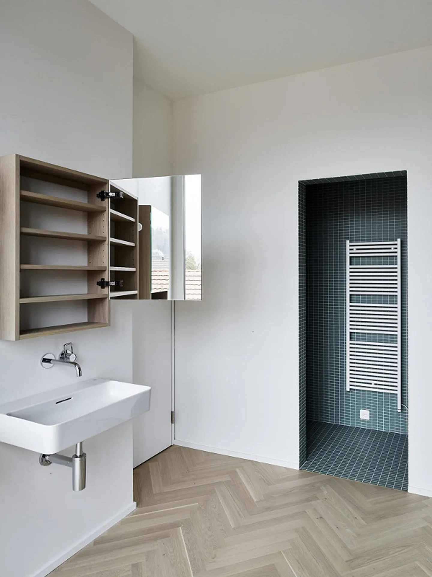 Moderno appartamento di 3,5 stanze con balcone nel quartiere Eichliacker - Foto 9 di 10