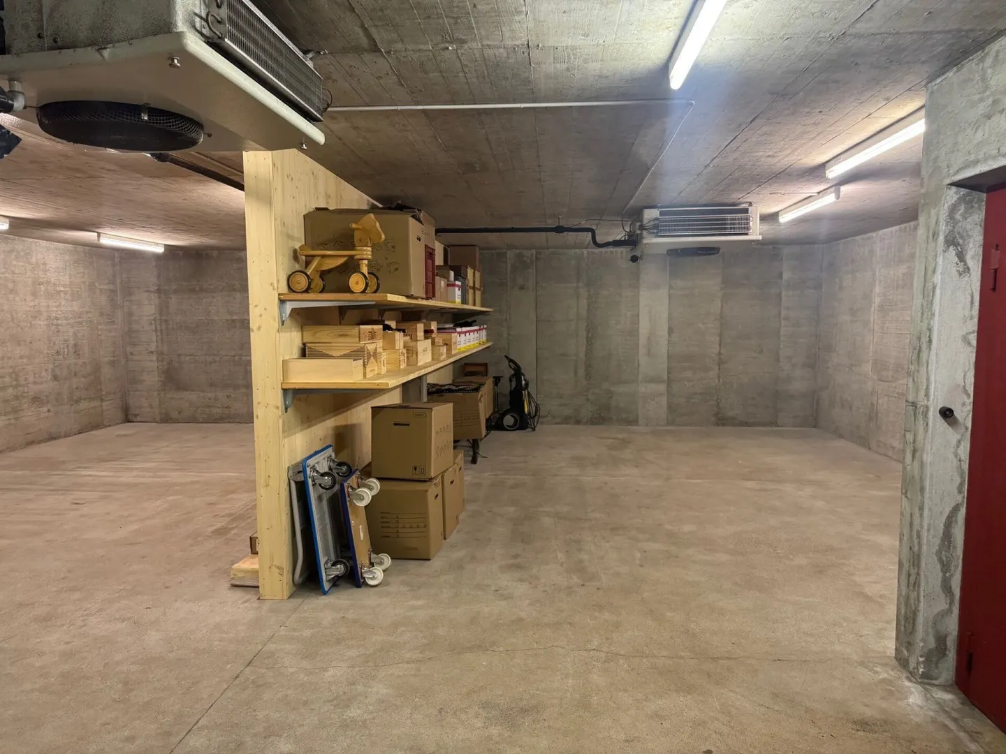 LARGE PROPERTIES - Charming Barn with Modern Extension and Unique Wine Cellar - Photo 18 of 19