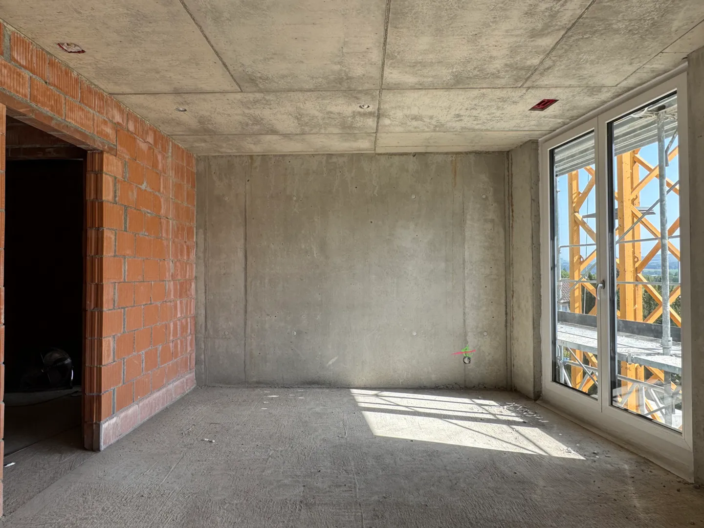 New construction project "THE VALLEY" garden apartment 1 - Photo 8 of 13