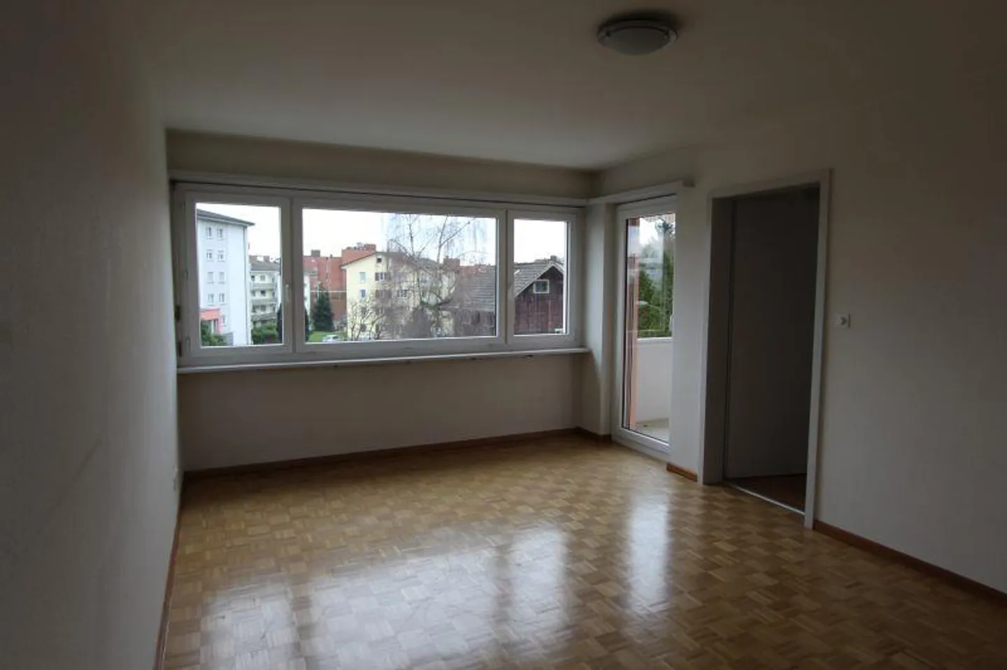 Helle Wohnung in zentraler Lage - Foto 4 von 8