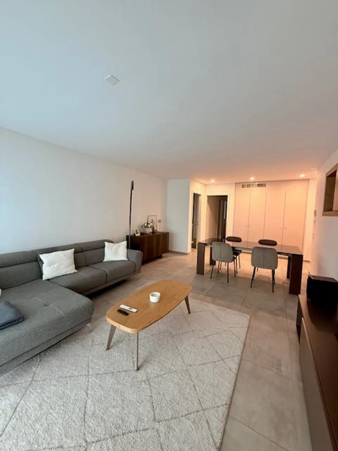 VEZIA: Appartamento 3.5 locali con giardino in affitto - Foto 2 di 12