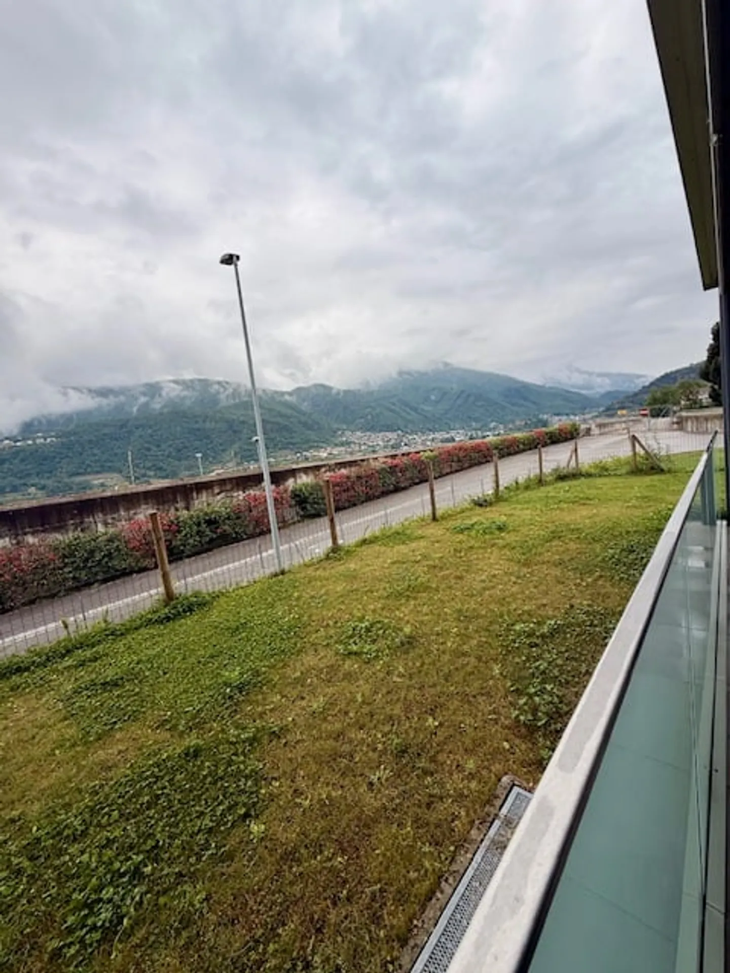 VEZIA: Appartamento 3.5 locali con giardino in affitto - Foto 10 di 12