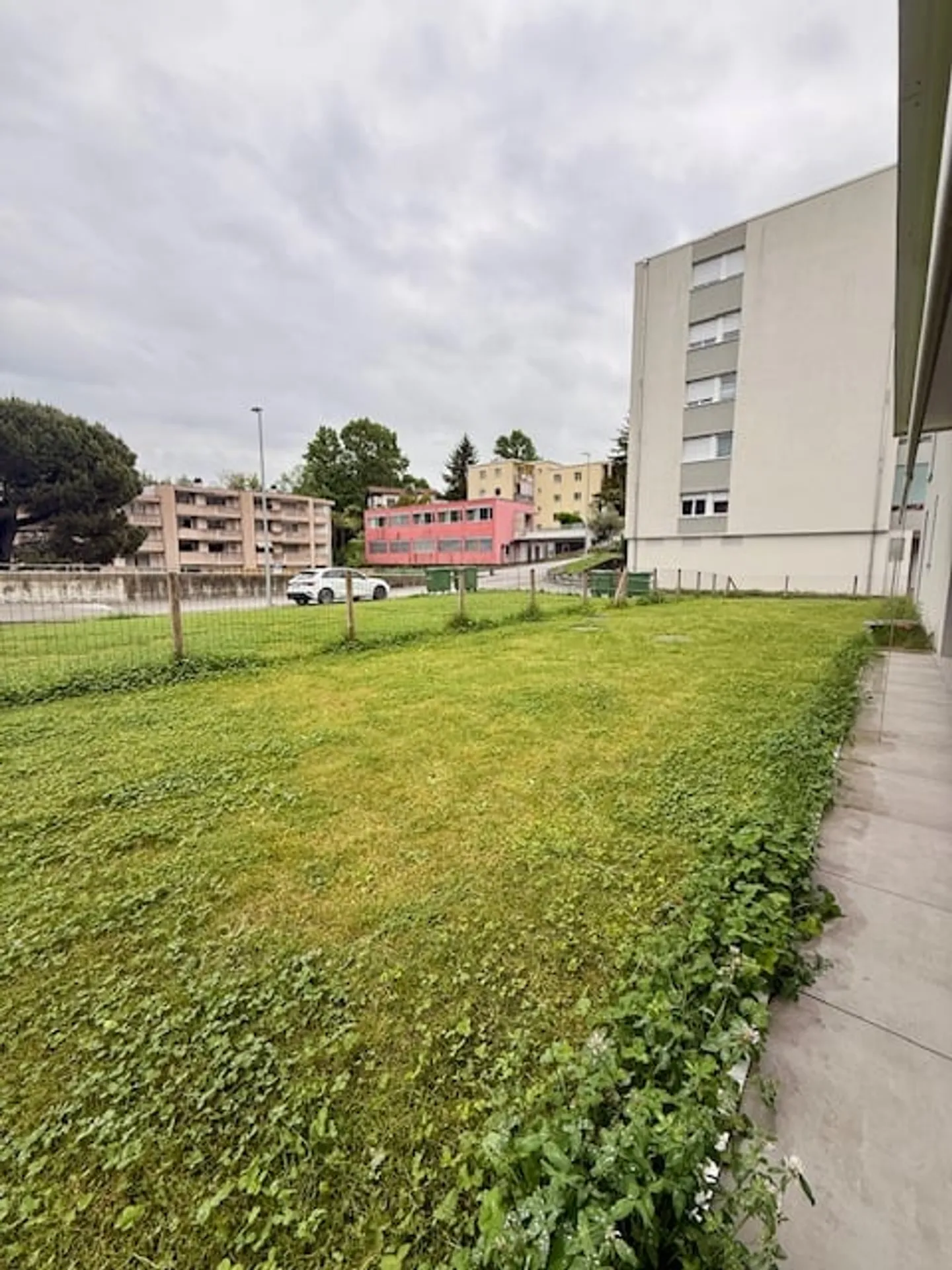 VEZIA: Appartamento 3.5 locali con giardino in affitto - Foto 12 di 12
