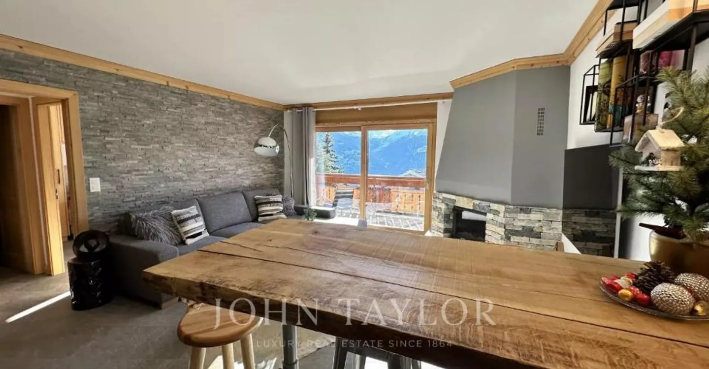 Appartement rénové à Crans-Montana - Photo 3 sur 9