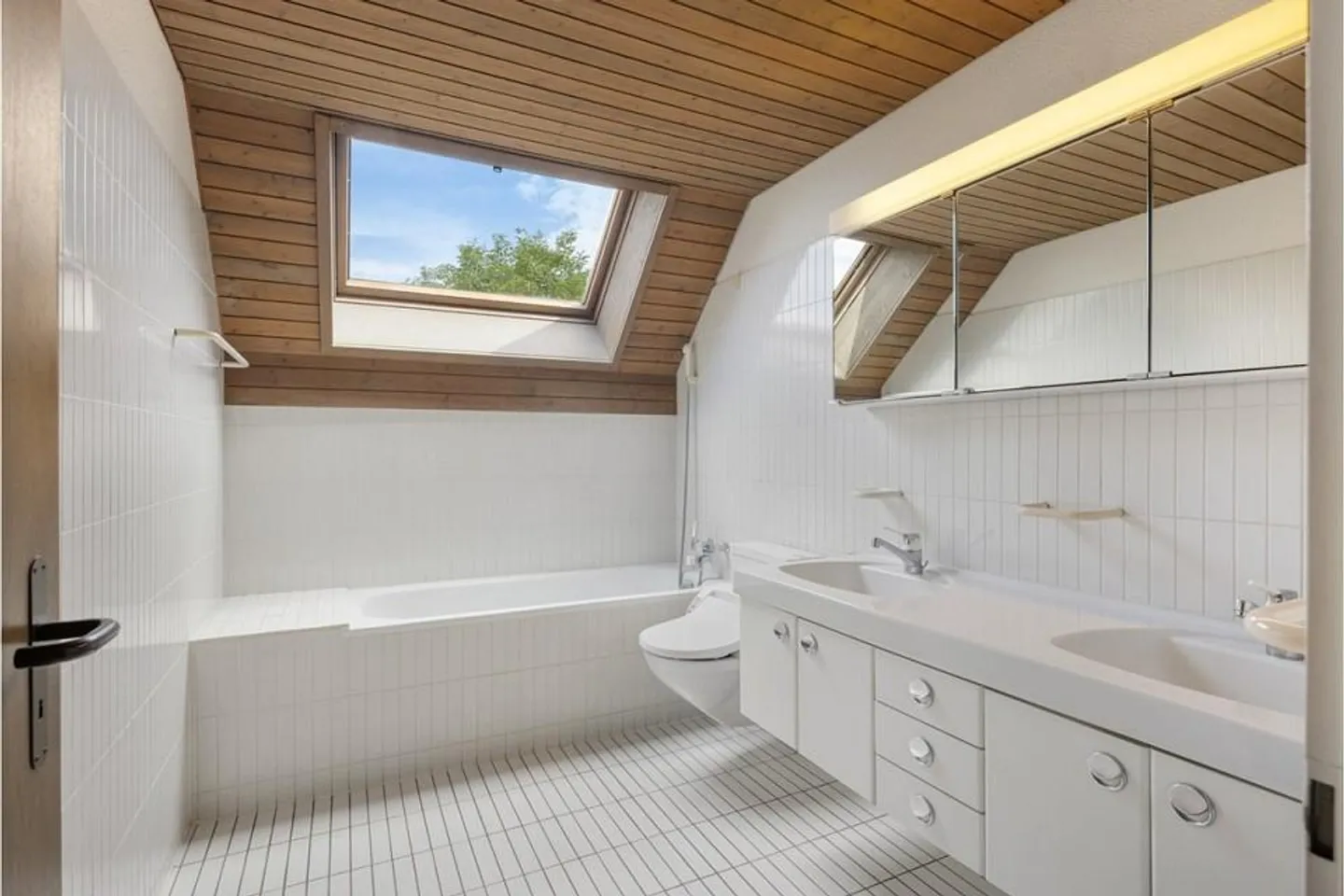 Maison individuelle bien entretenue avec un potentiel exceptionnel - Photo 5 sur 6