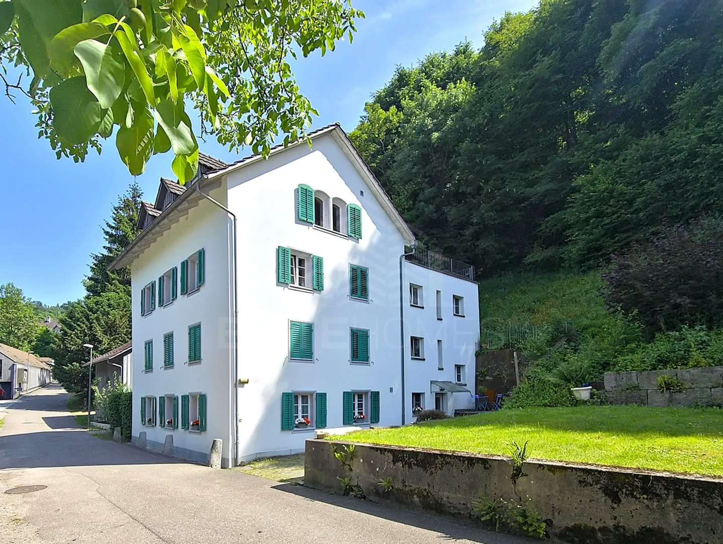 Esperienza abitativa esclusiva in una posizione tranquilla con terrazza e bosco privato - Foto 6 di 6