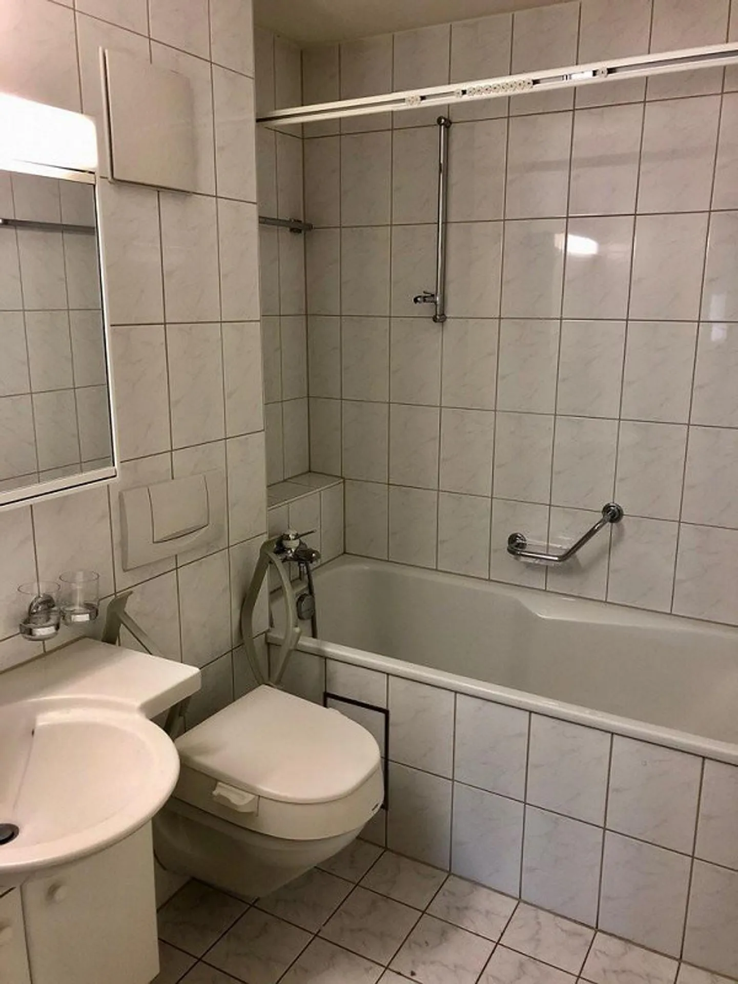 Charming 4.5-room apartment in a popular location in the Gellert district - Photo 3 of 6