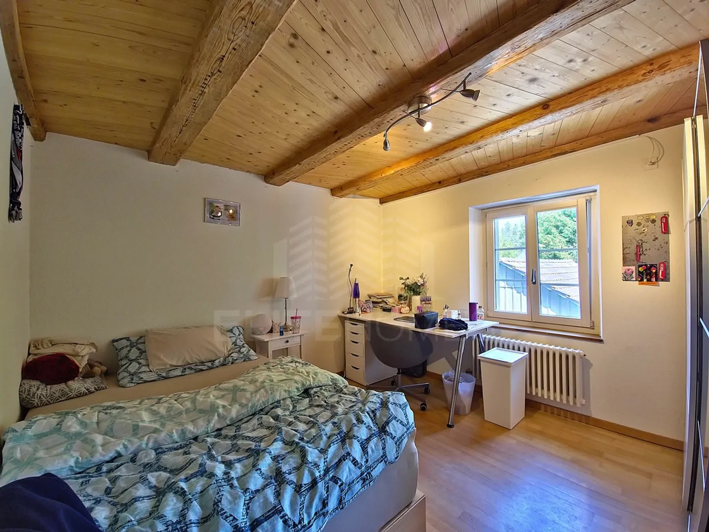 Esperienza abitativa esclusiva in una posizione tranquilla con terrazza e bosco privato - Foto 4 di 6