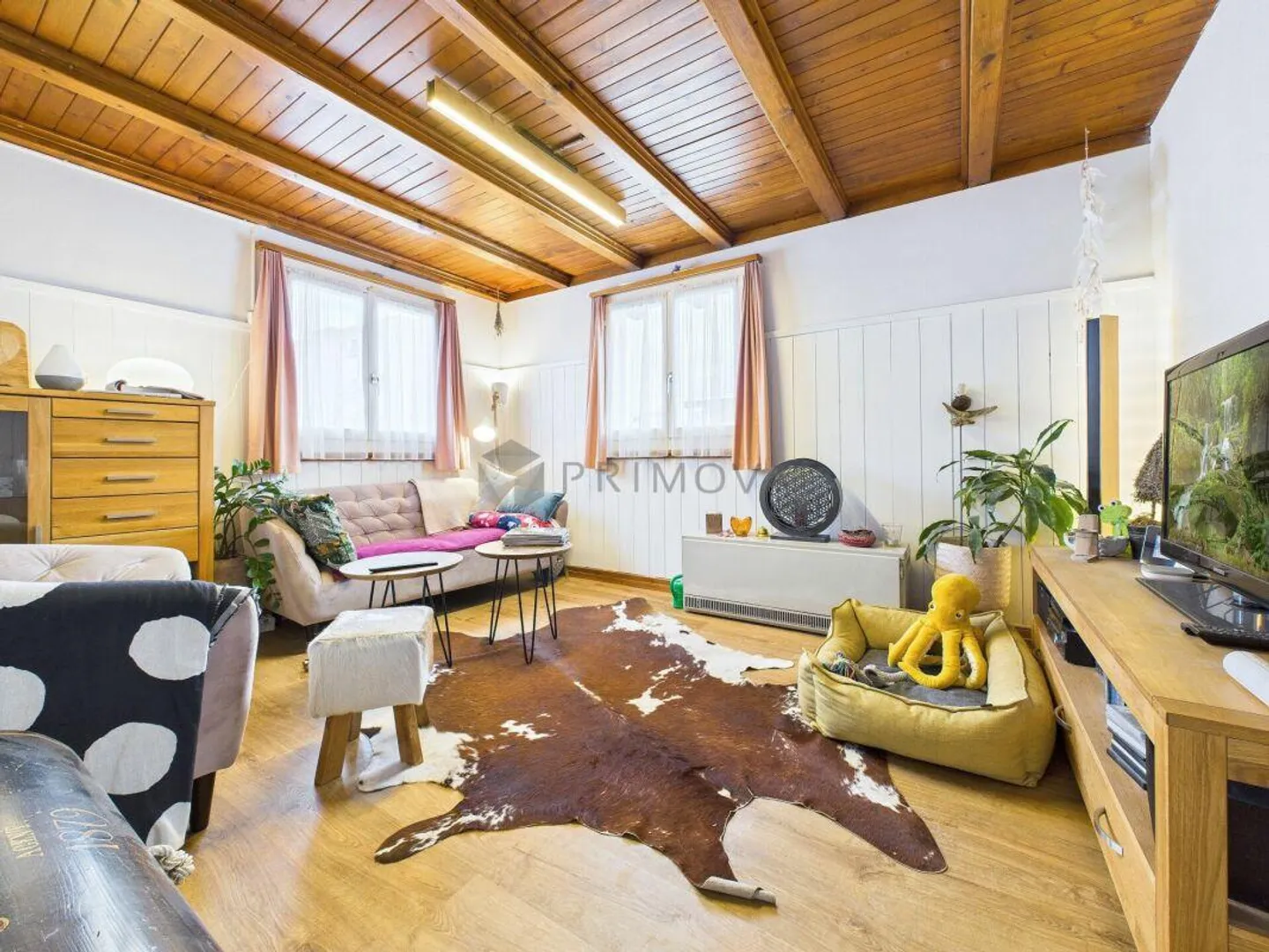 Espace pour les boîtes à lunch, les bottes en caoutchouc et les projets d'avenir - Photo 3 sur 9