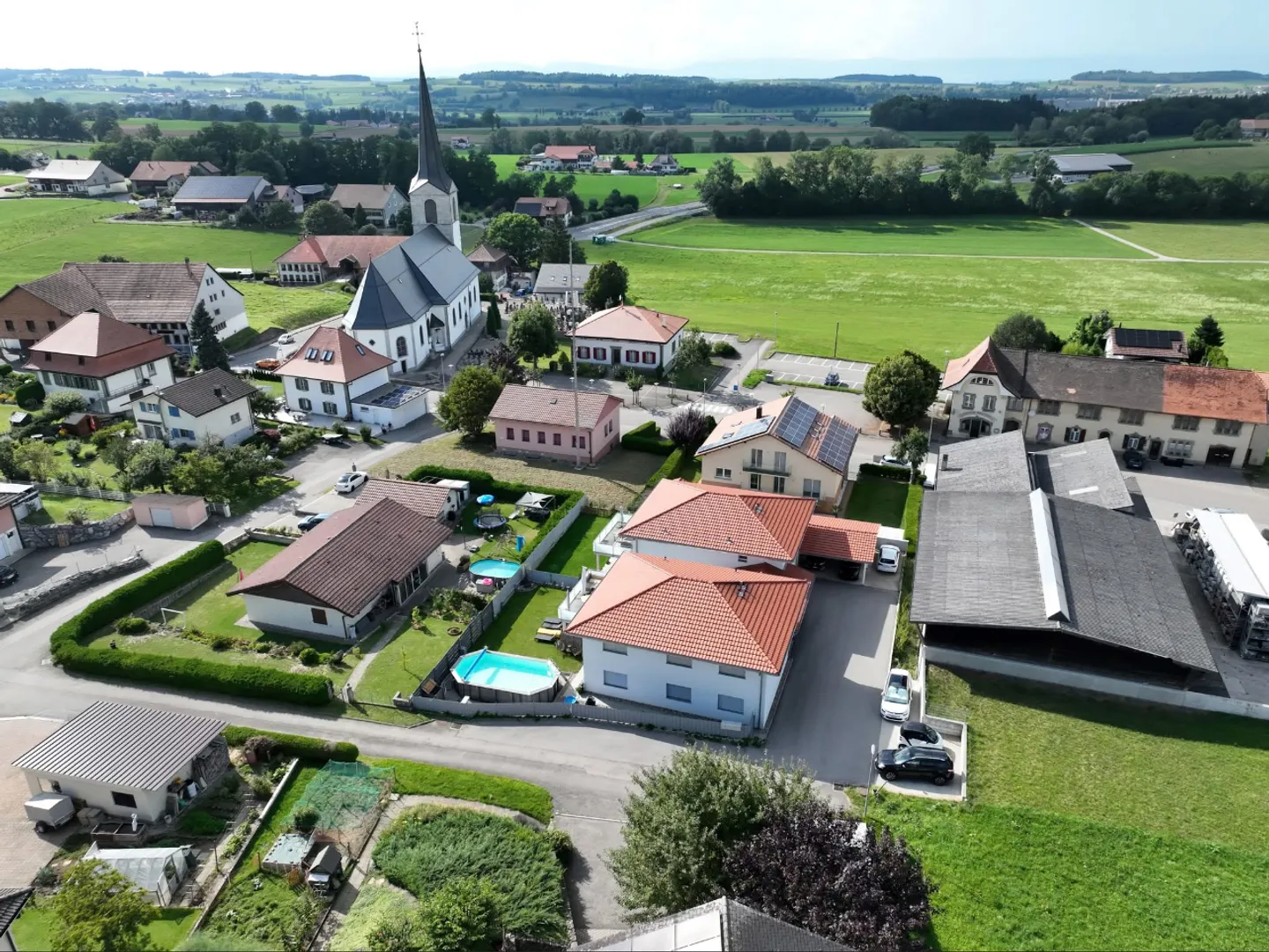 Magnifico appartamento 4,5 locali al piano terra con giardino - Foto 2 di 11