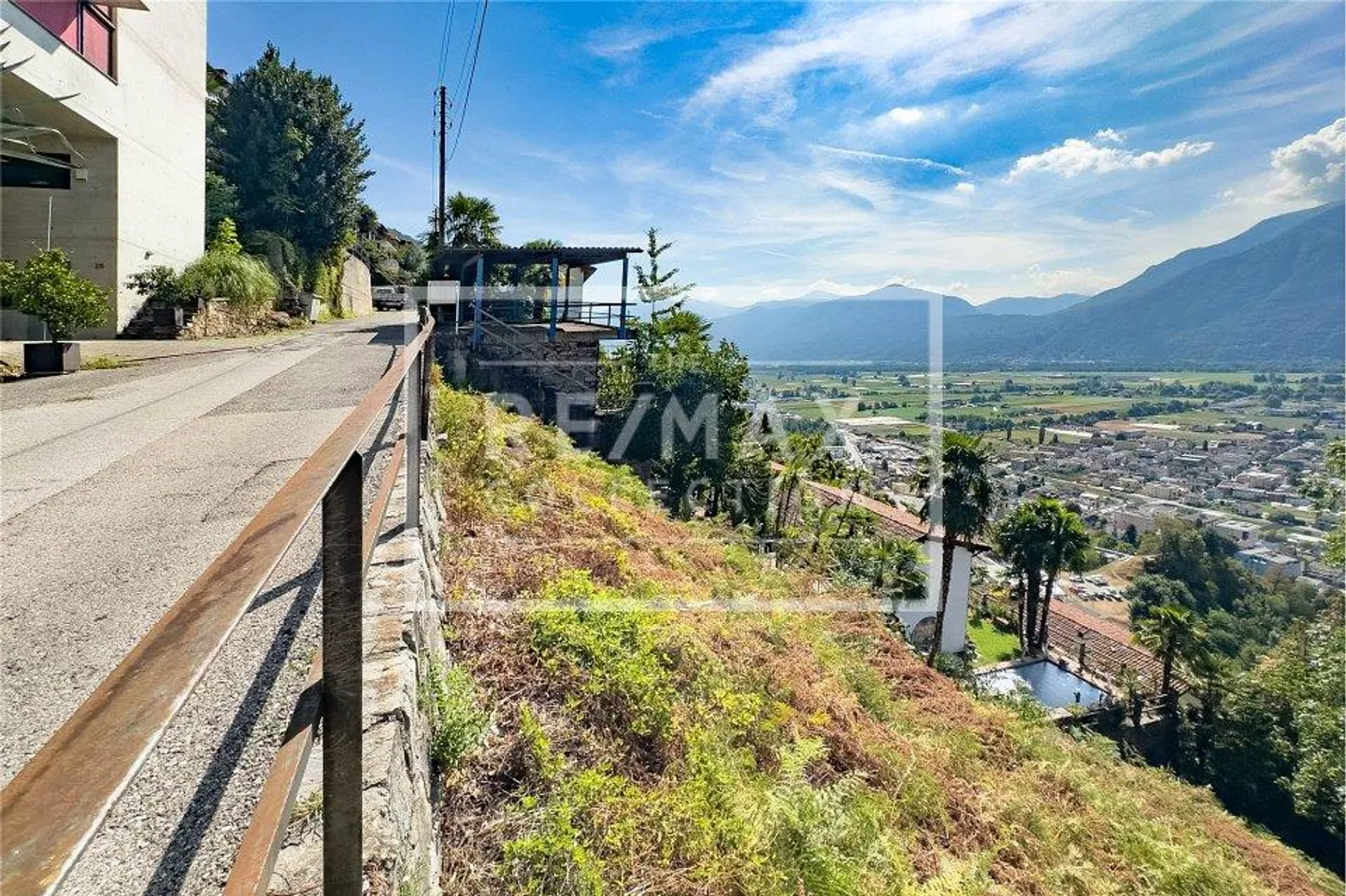 Land with stunning lake view - Photo 5 of 8