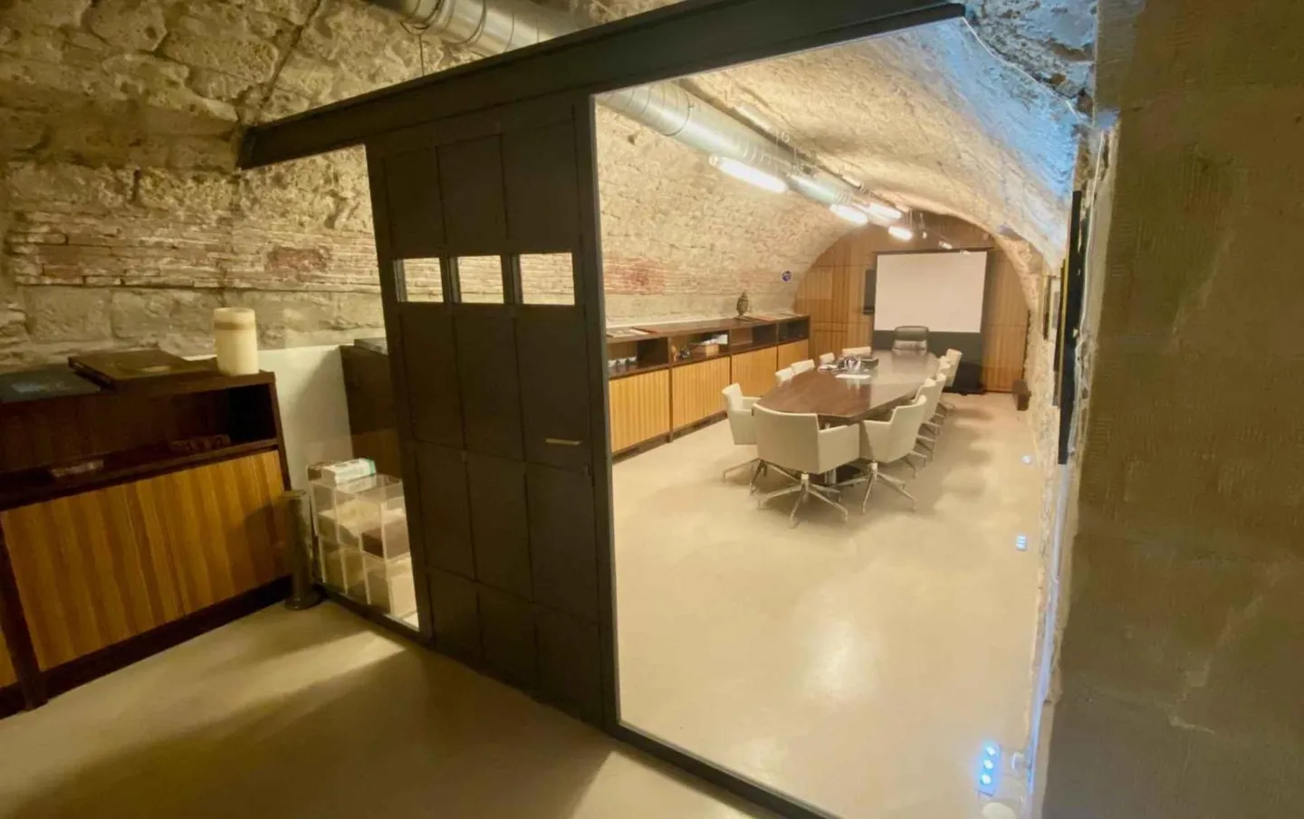 Espace de Bureau Charmant à Genève - Photo 9 sur 11